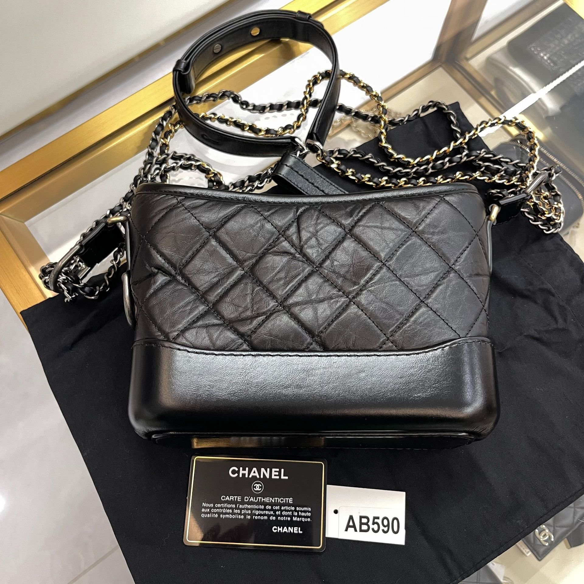 Chanel Pre-loved Bag Very good condition Size ONE SIZE - 2 Thumbnail
