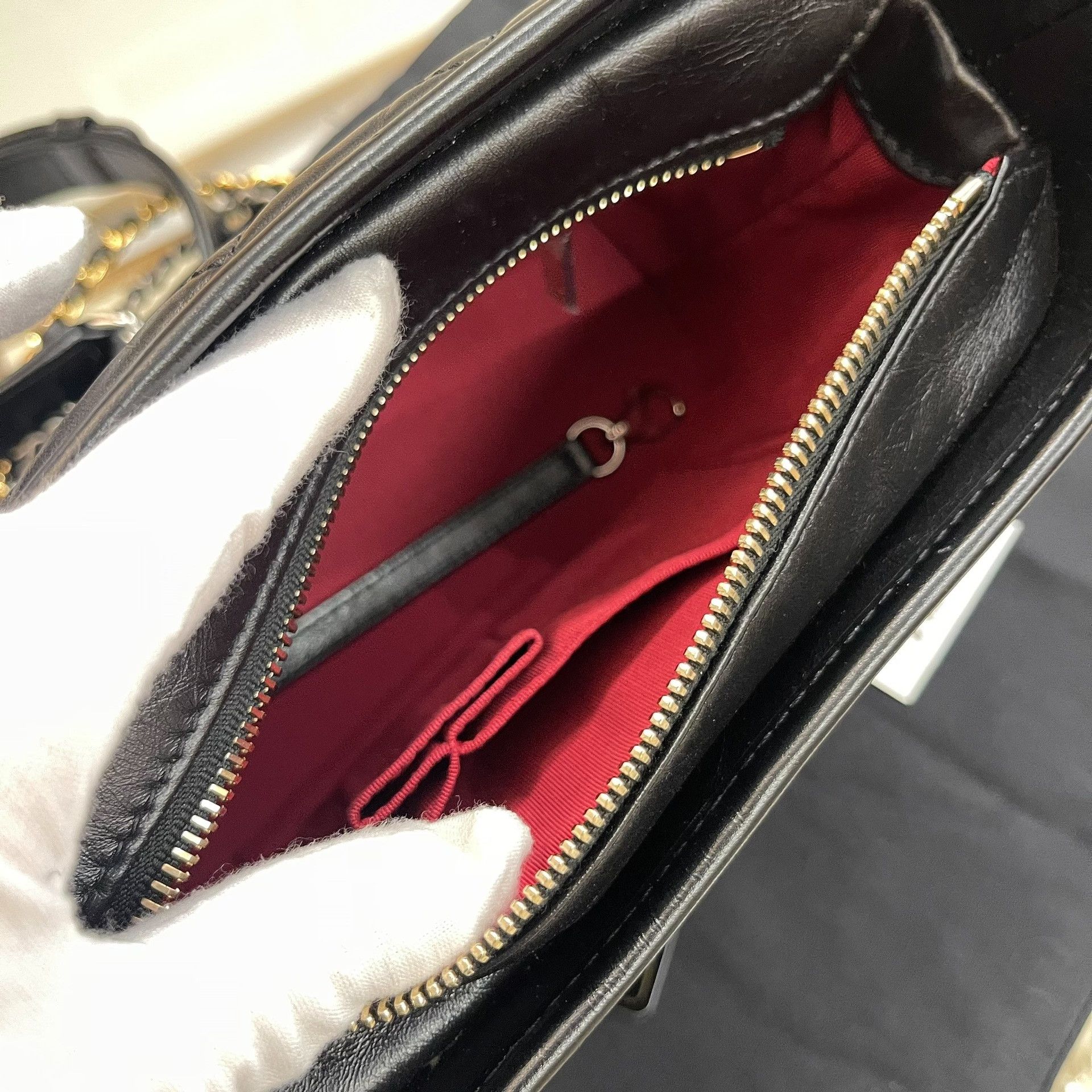 Chanel Pre-loved Bag Very good condition Size ONE SIZE - 8 Thumbnail