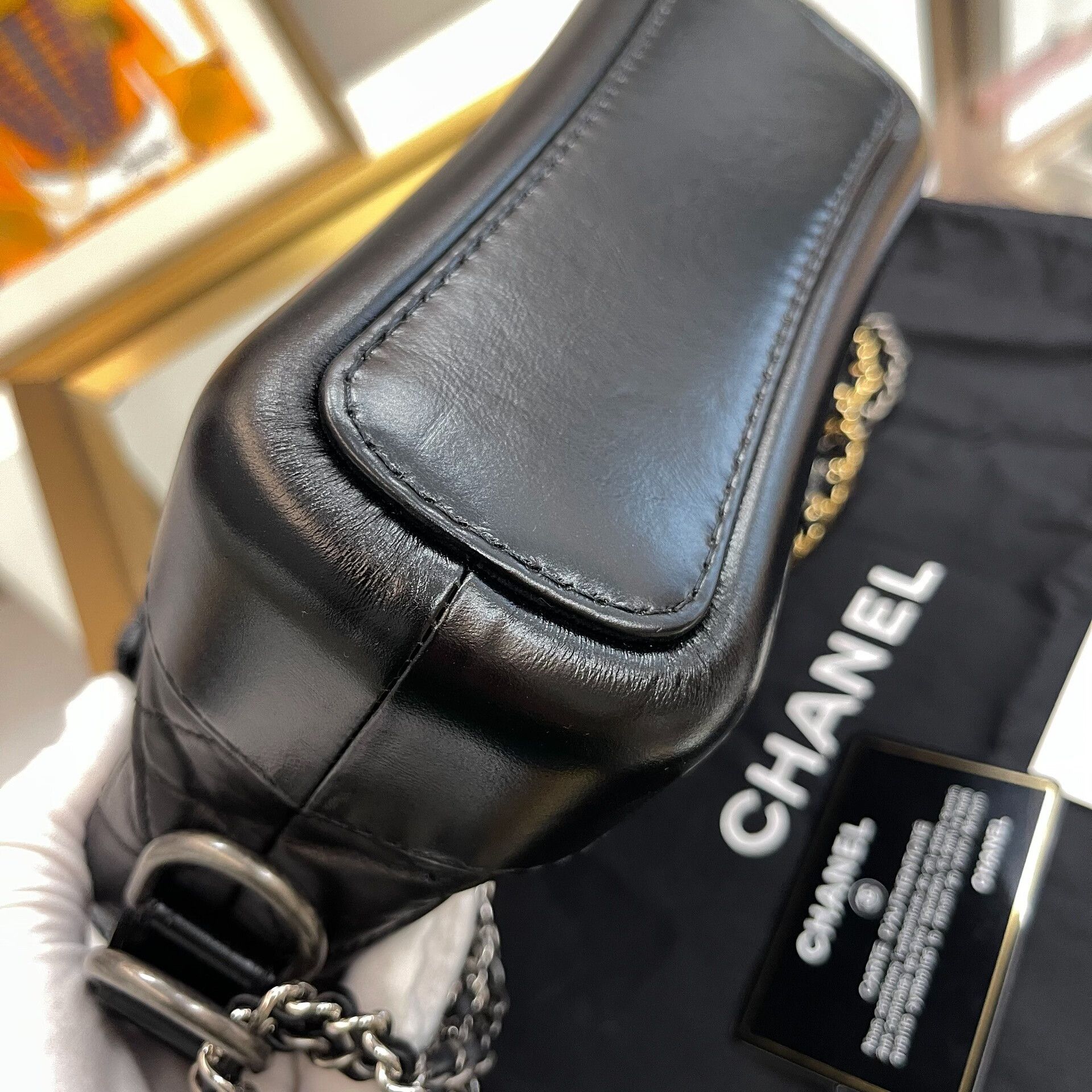 Chanel Pre-loved Bag Very good condition Size ONE SIZE - 7 Thumbnail