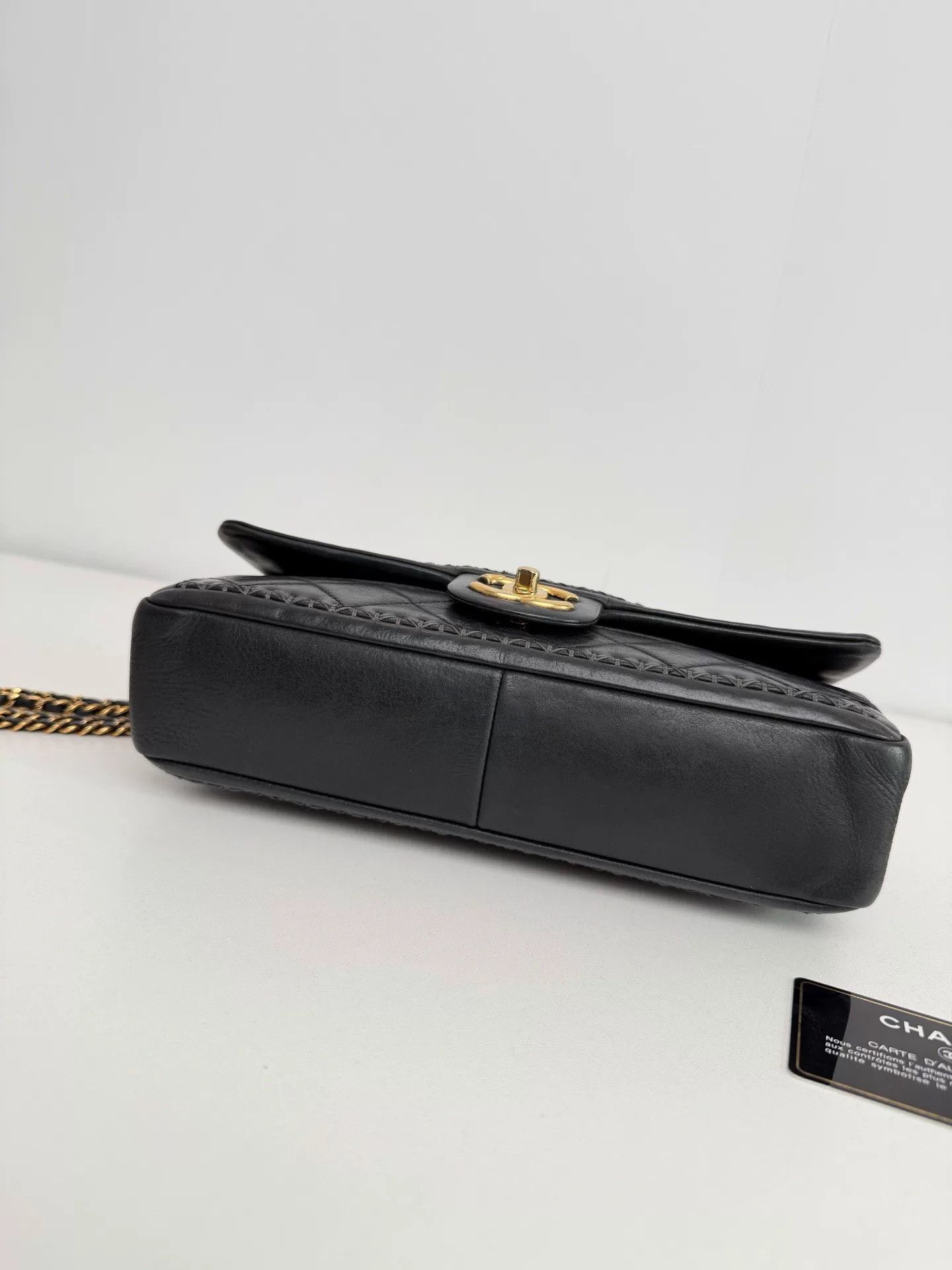 Chanel Pre-loved Bag Very good condition Size ONE SIZE - 5 Thumbnail