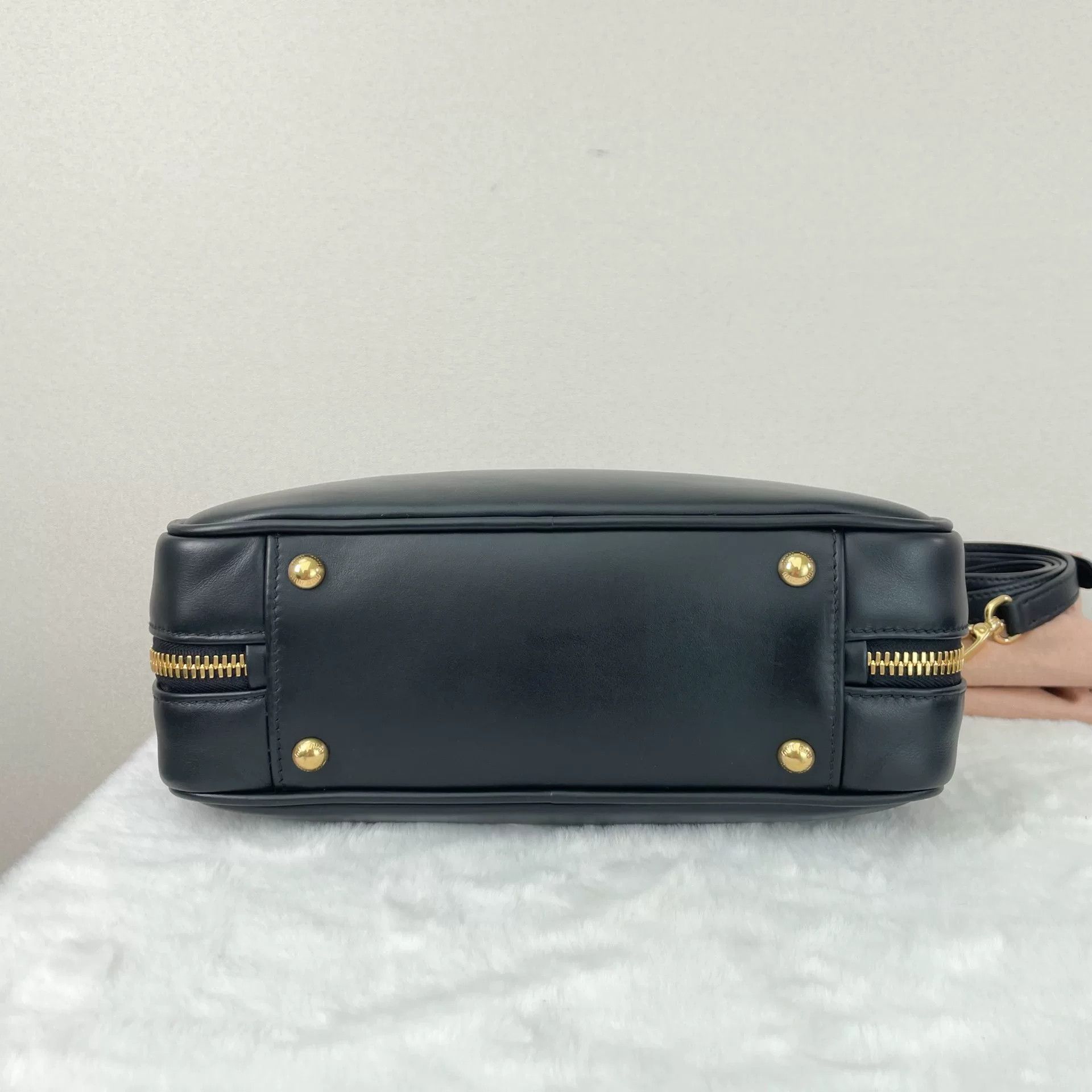 Miu Miu Pre-loved Bag Very good condition Size ONE SIZE - 5 Thumbnail