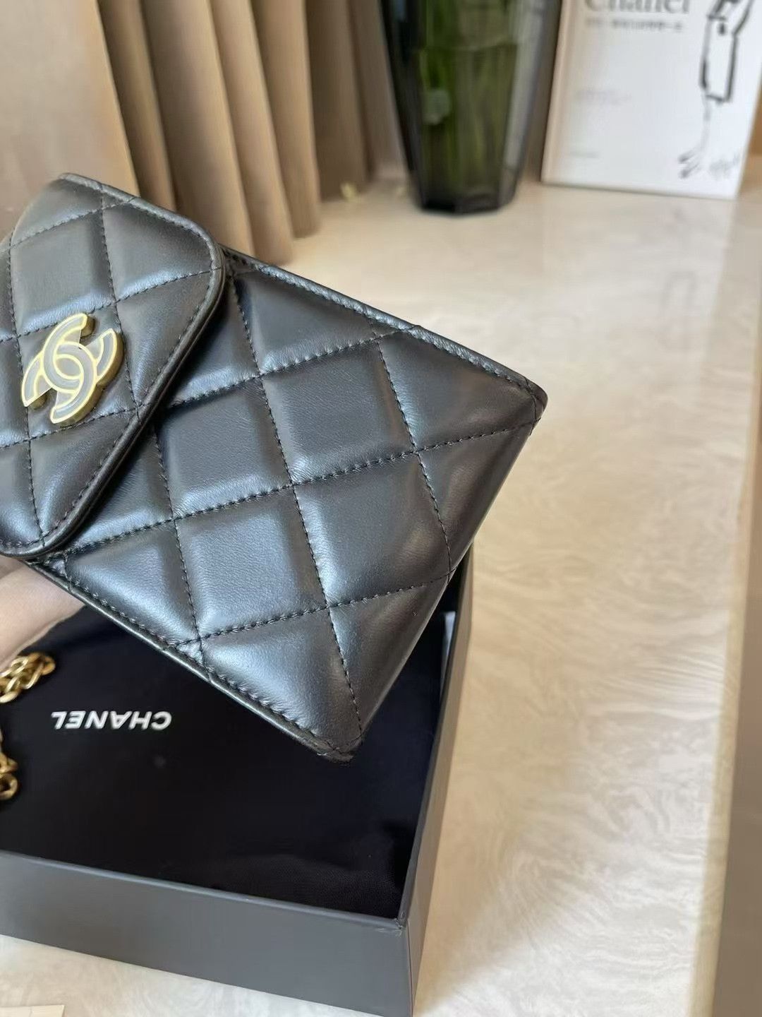 Chanel Pre-loved Bag Very good condition Size ONE SIZE - 6 Thumbnail