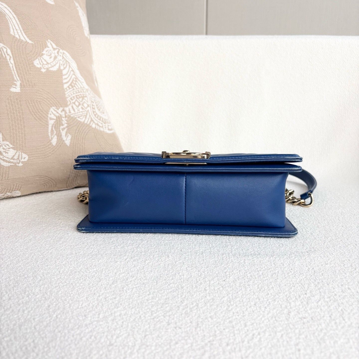 Chanel Pre-loved Bag Very good condition Size ONE SIZE - 5 Thumbnail
