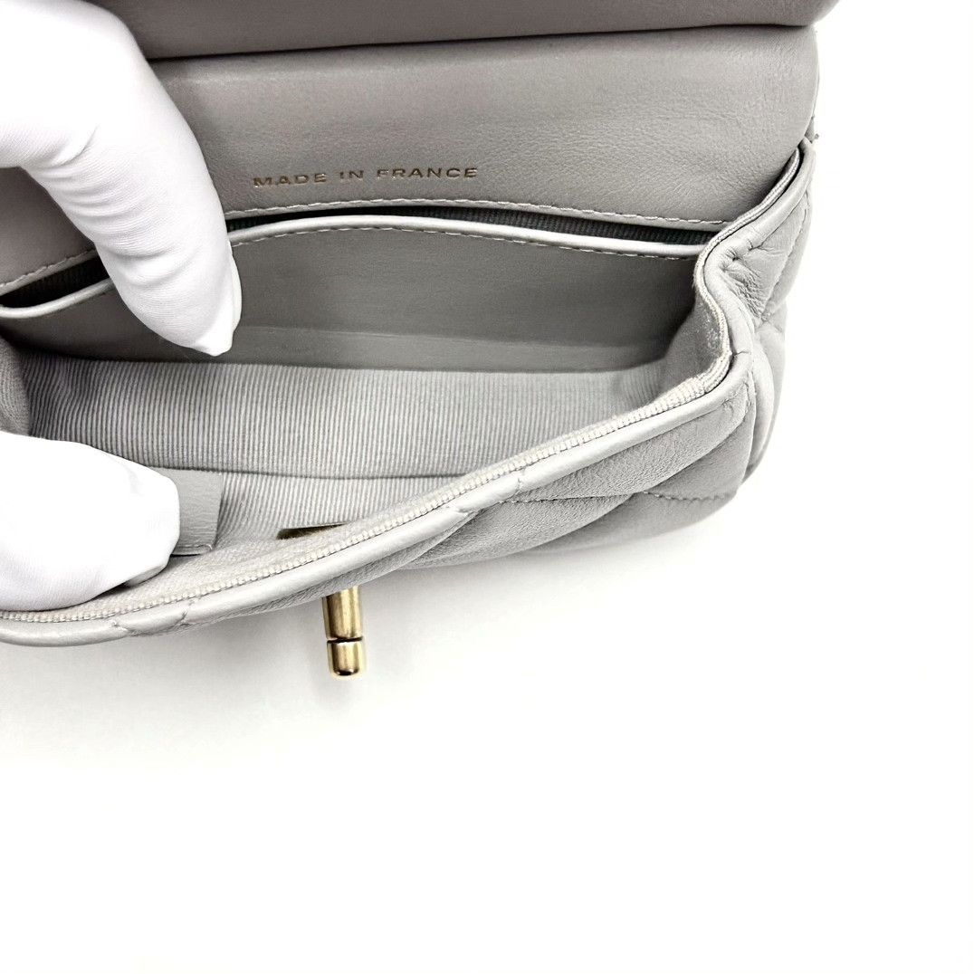 Chanel Pre-loved Bag Very good condition Size ONE SIZE - 6 Thumbnail