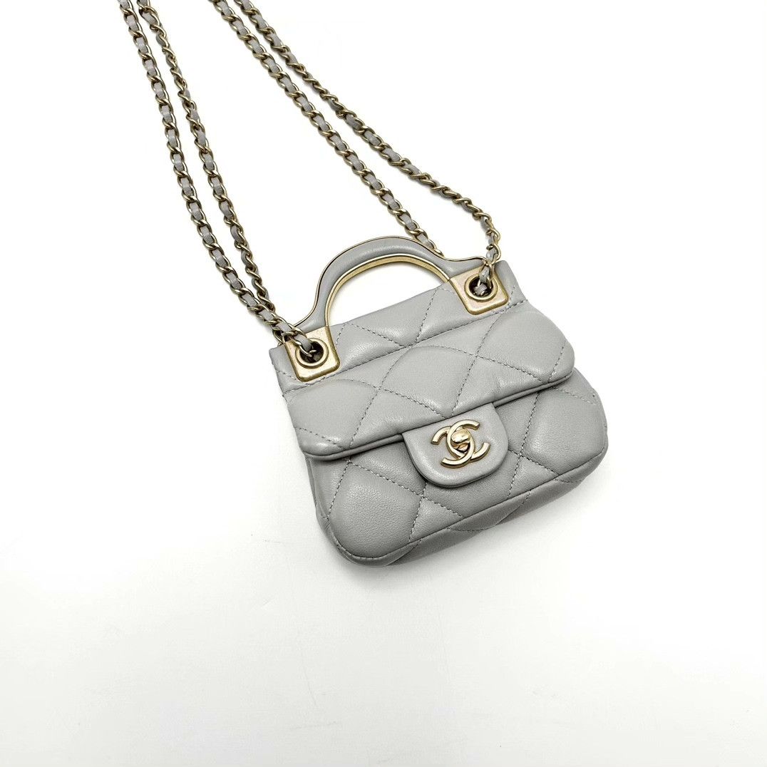 Chanel Pre-loved Bag Very good condition Size ONE SIZE - 4 Thumbnail