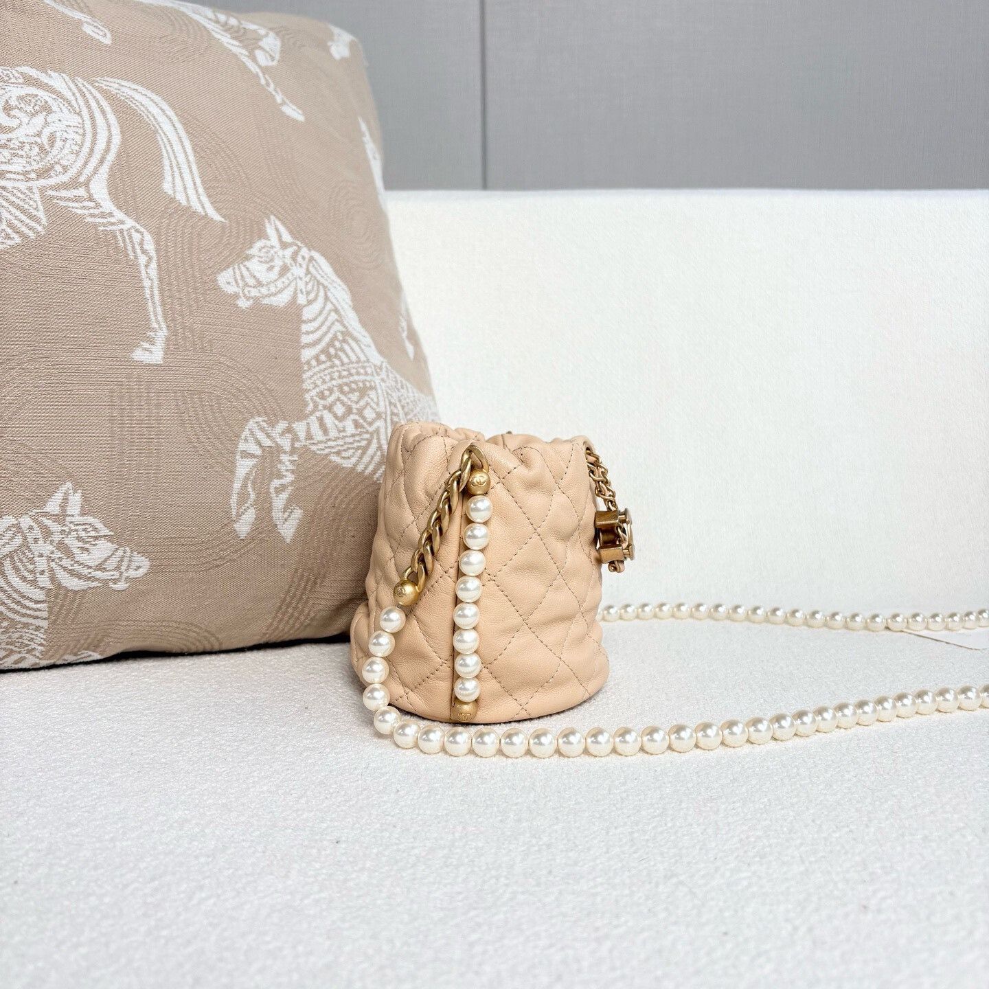 Chanel Pre-loved Bag Very good condition Size ONE SIZE - 7 Thumbnail