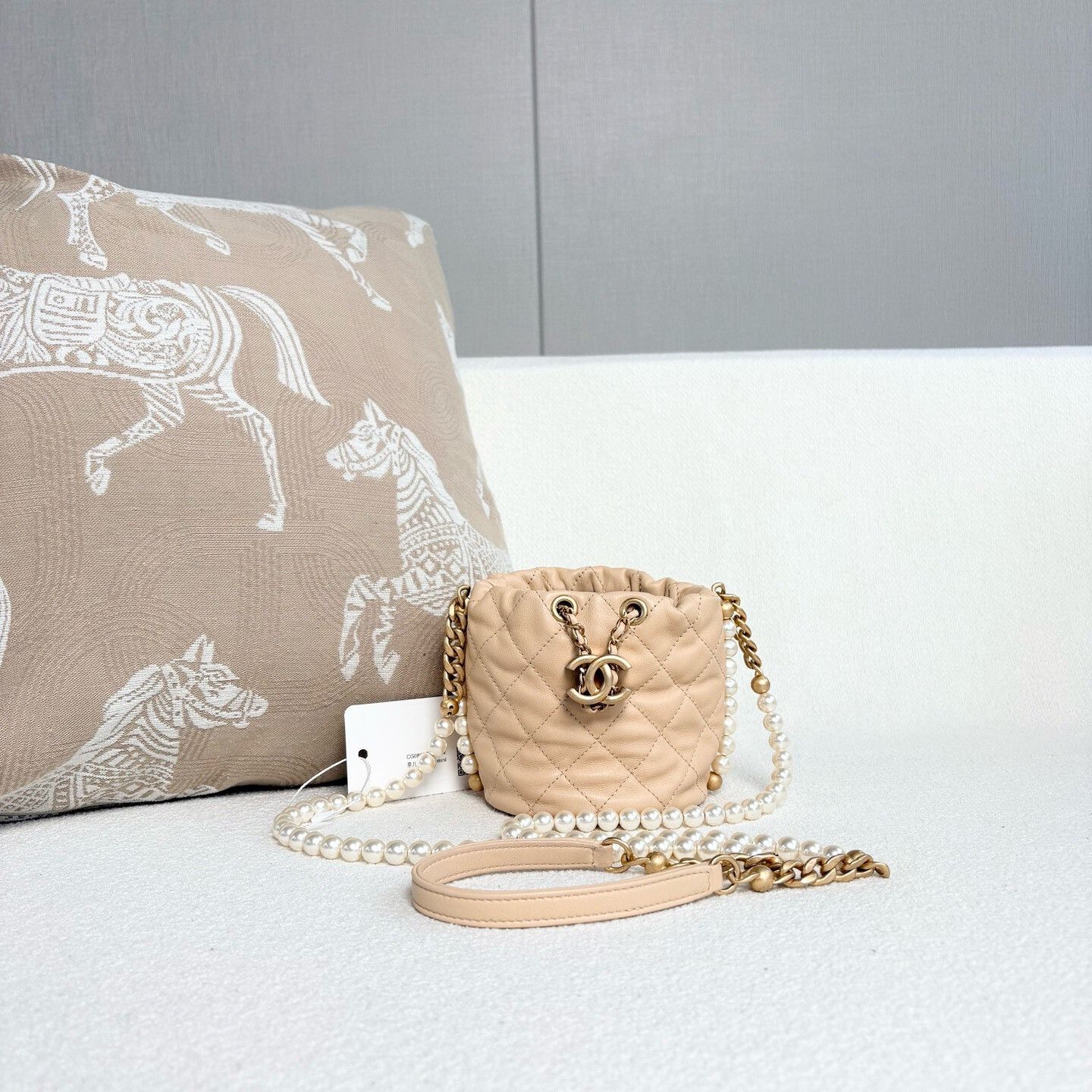 Chanel Pre-loved Bag Very good condition Size ONE SIZE - 2 Thumbnail