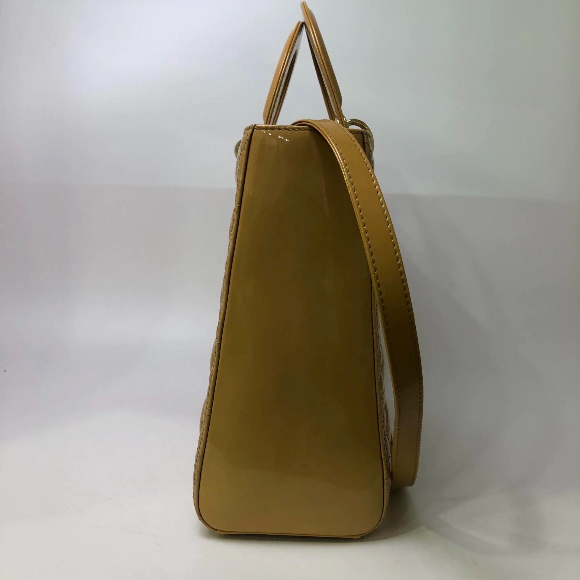 Dior Pre-loved Bag Very good condition Size ONE SIZE - 4 Thumbnail