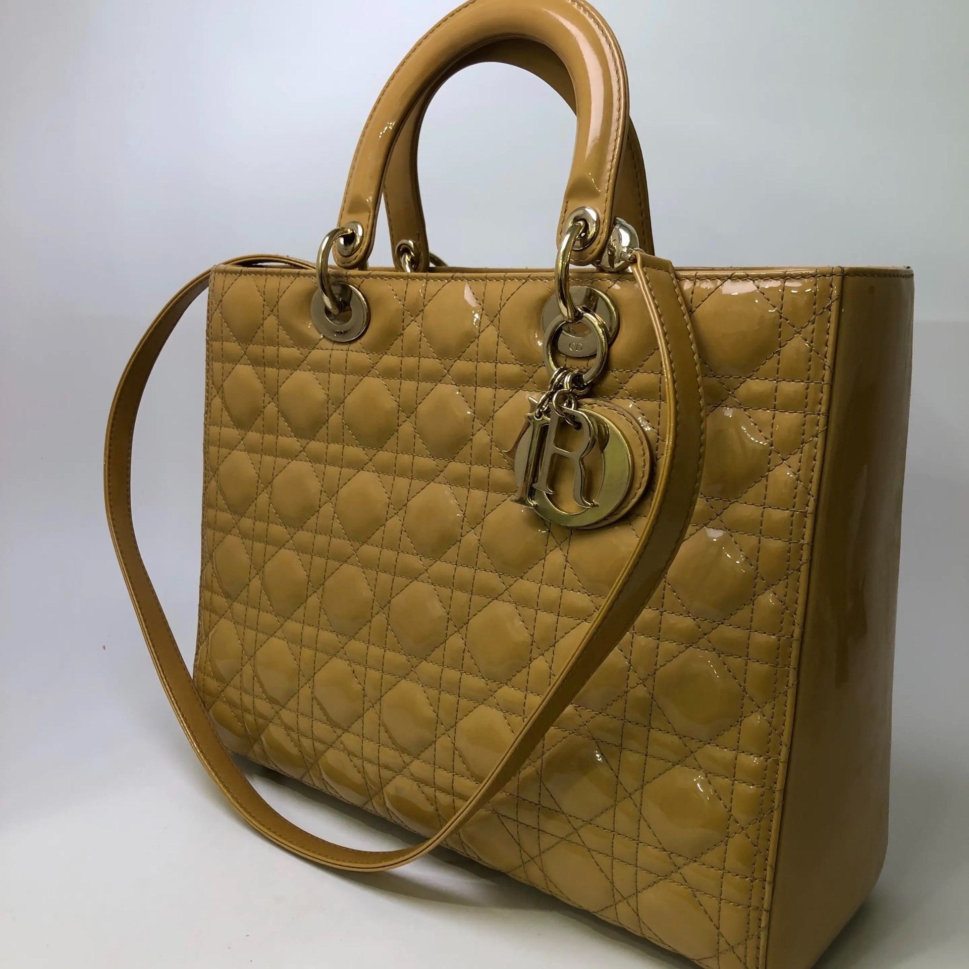 Dior Pre-loved Bag Very good condition Size ONE SIZE - 3 Thumbnail