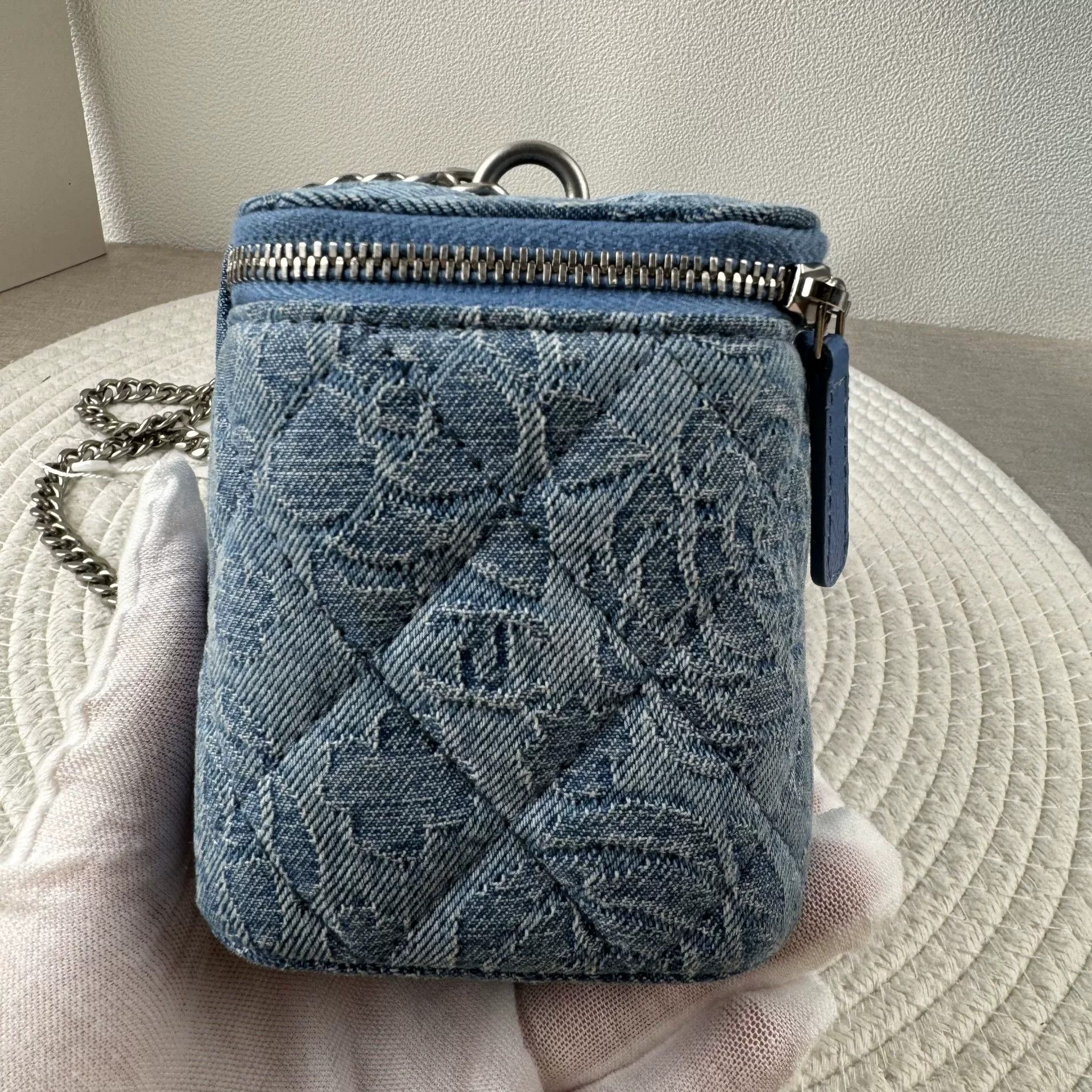 Chanel Pre-loved Bag Very good condition Size ONE SIZE - 9 Thumbnail