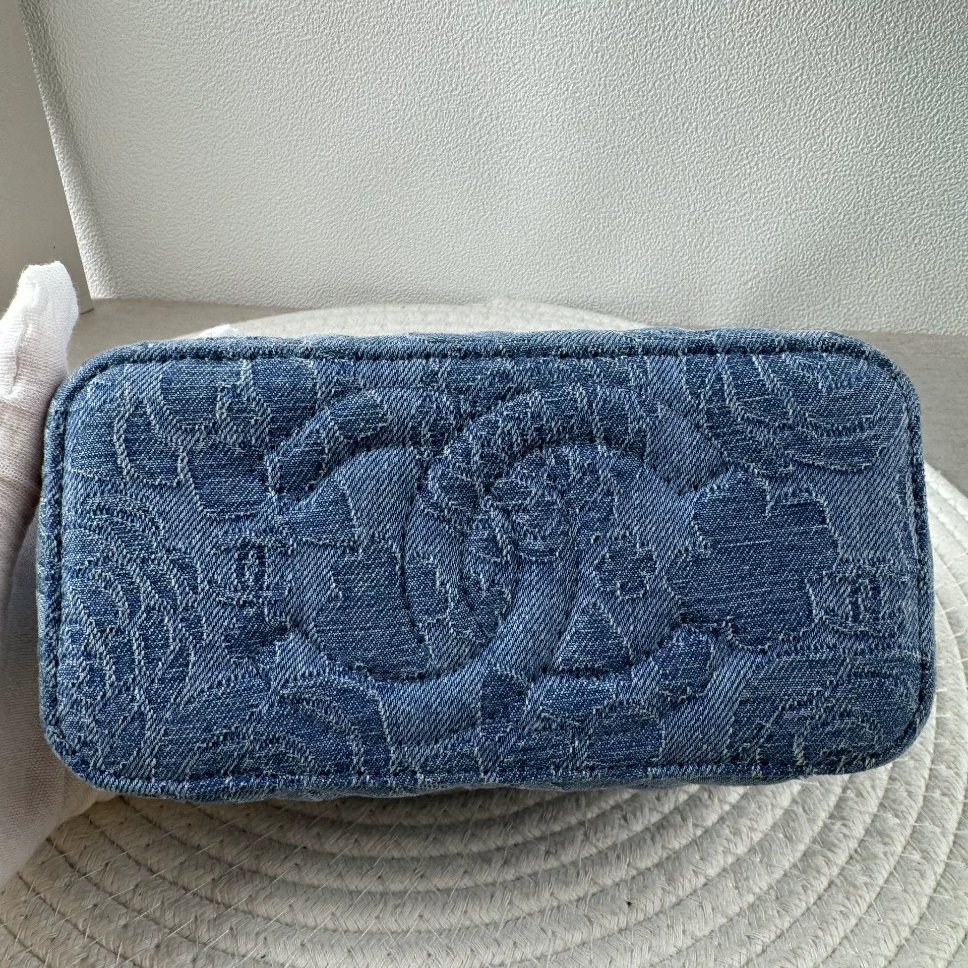 Chanel Pre-loved Bag Very good condition Size ONE SIZE - 5 Thumbnail