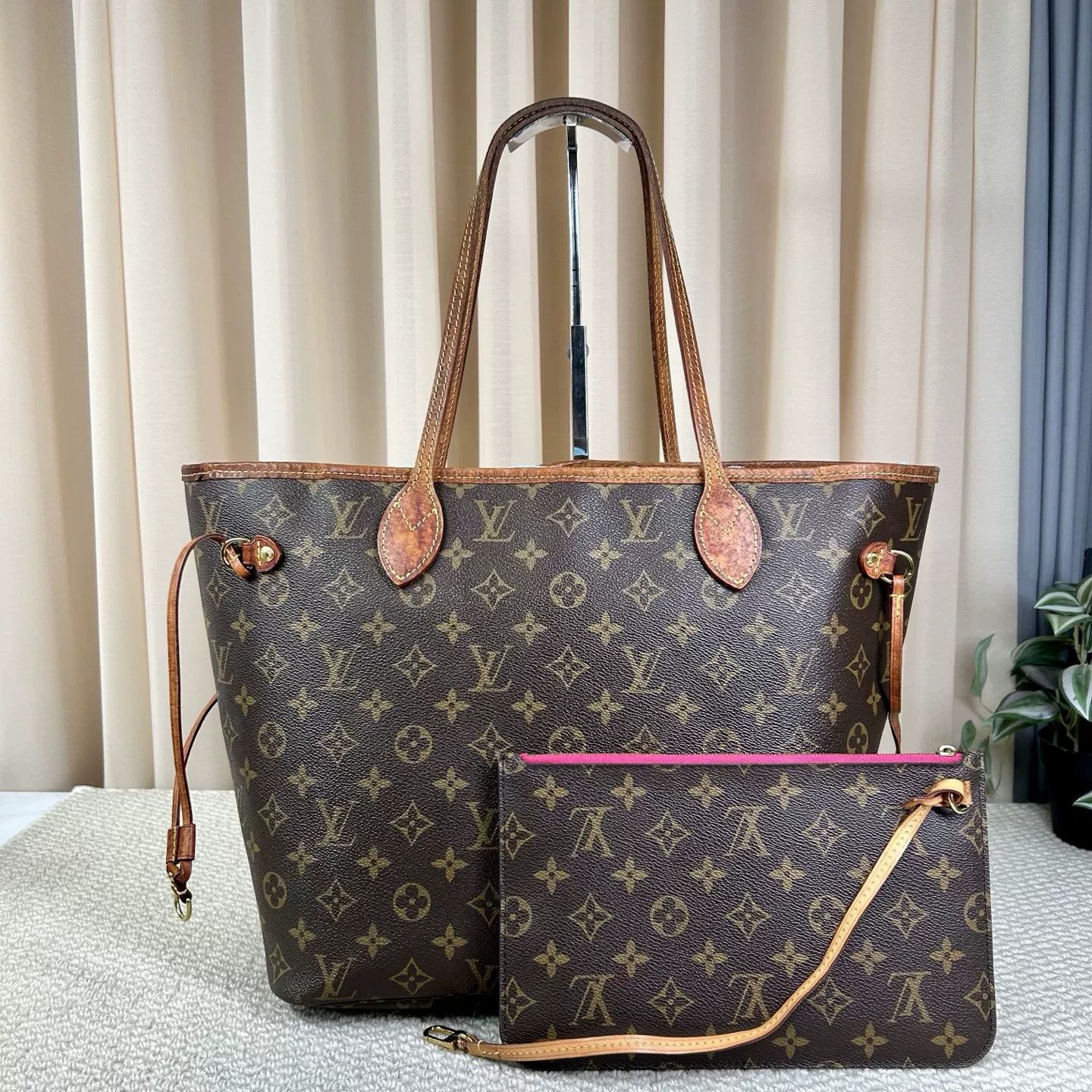Louis Vuitton Pre-loved Bag Very good condition Size ONE SIZE - 2 Thumbnail
