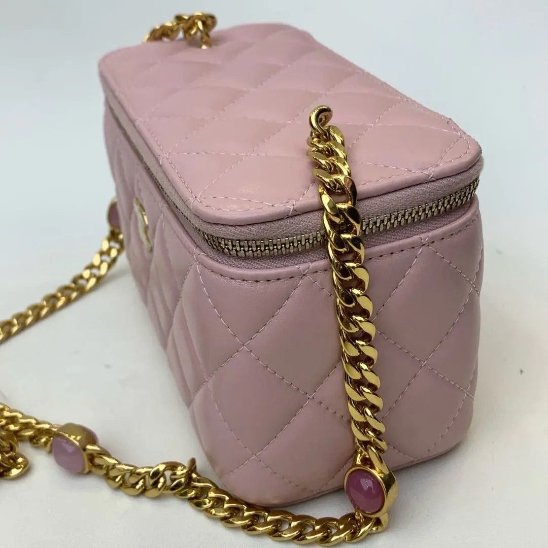Chanel Pre-loved Bag Very good condition Size ONE SIZE - 3 Thumbnail