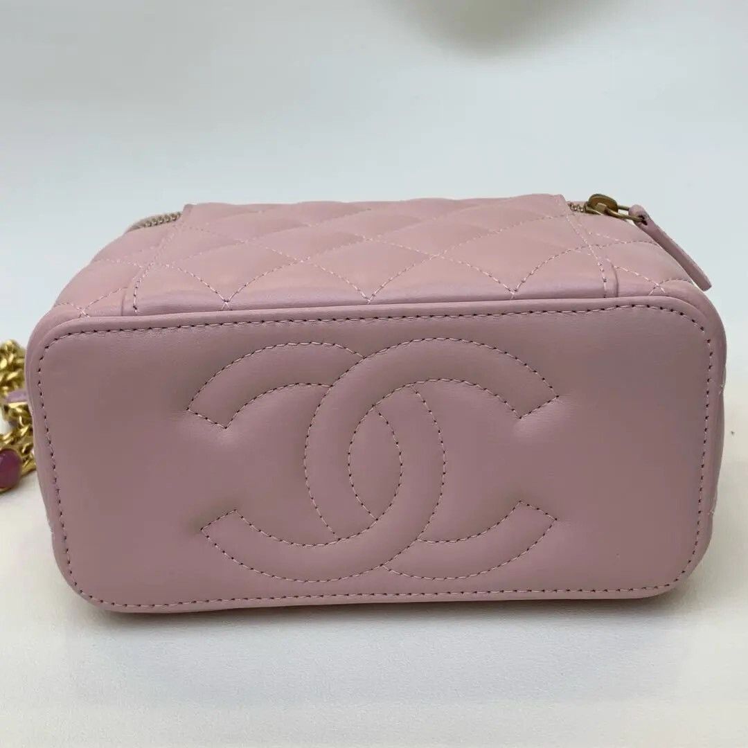 Chanel Pre-loved Bag Very good condition Size ONE SIZE - 6 Thumbnail