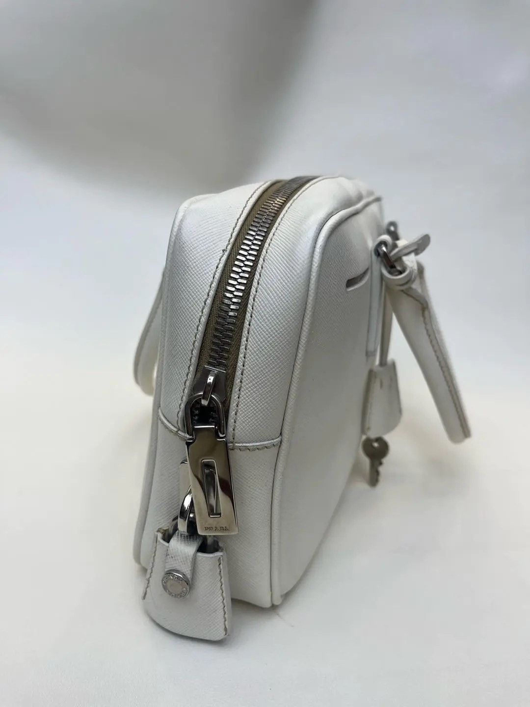 Prada Pre-loved Bag Very good condition Size ONE SIZE - 7 Thumbnail