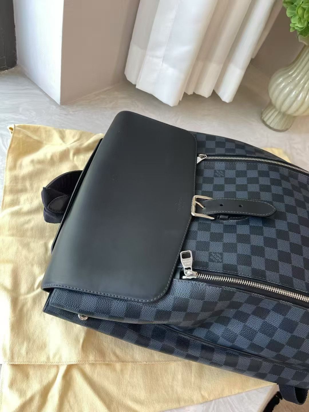 Louis Vuitton Pre-loved Bag Very good condition Size ONE SIZE - 6 Thumbnail