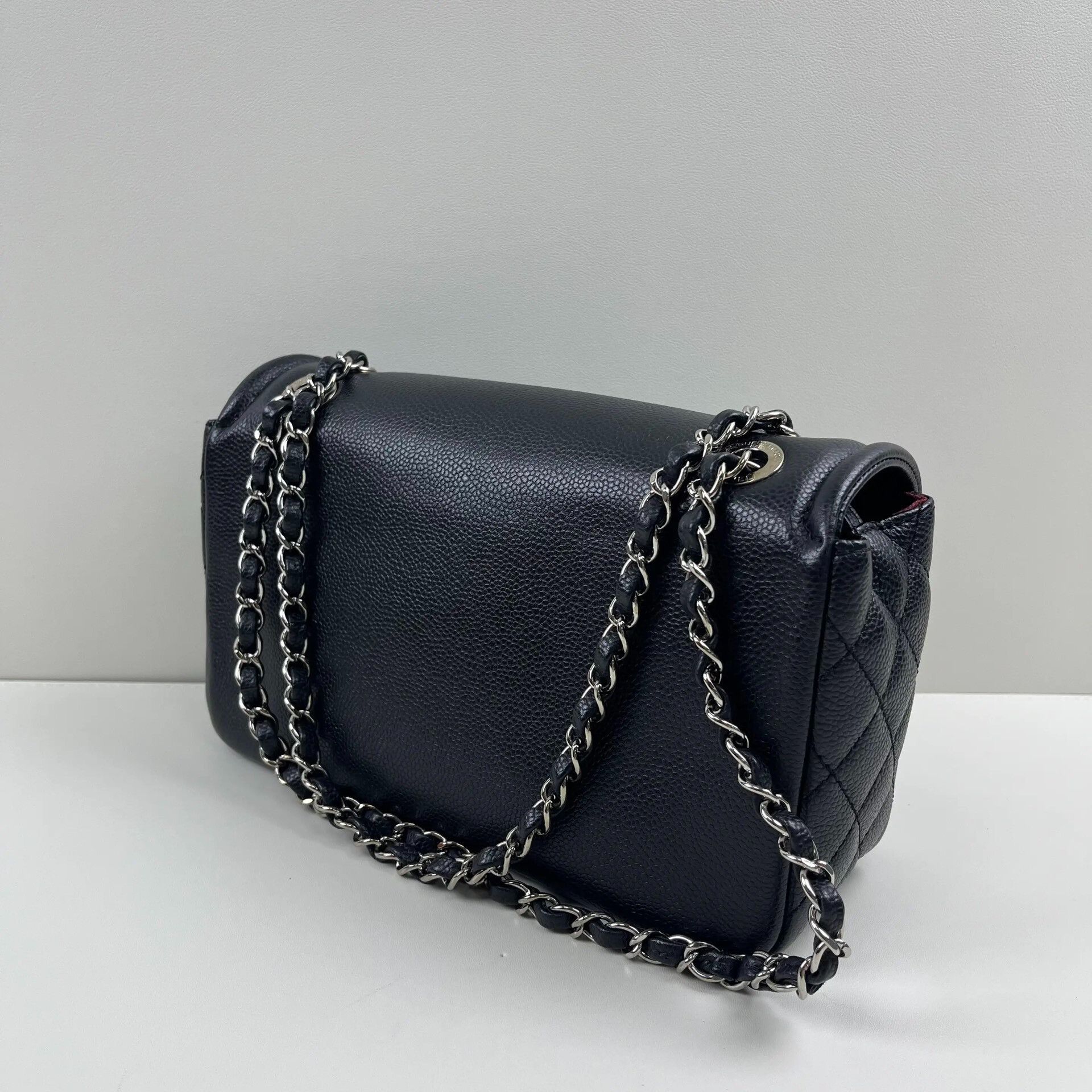 Chanel Pre-loved Bag Very good condition Size ONE SIZE - 4 Thumbnail