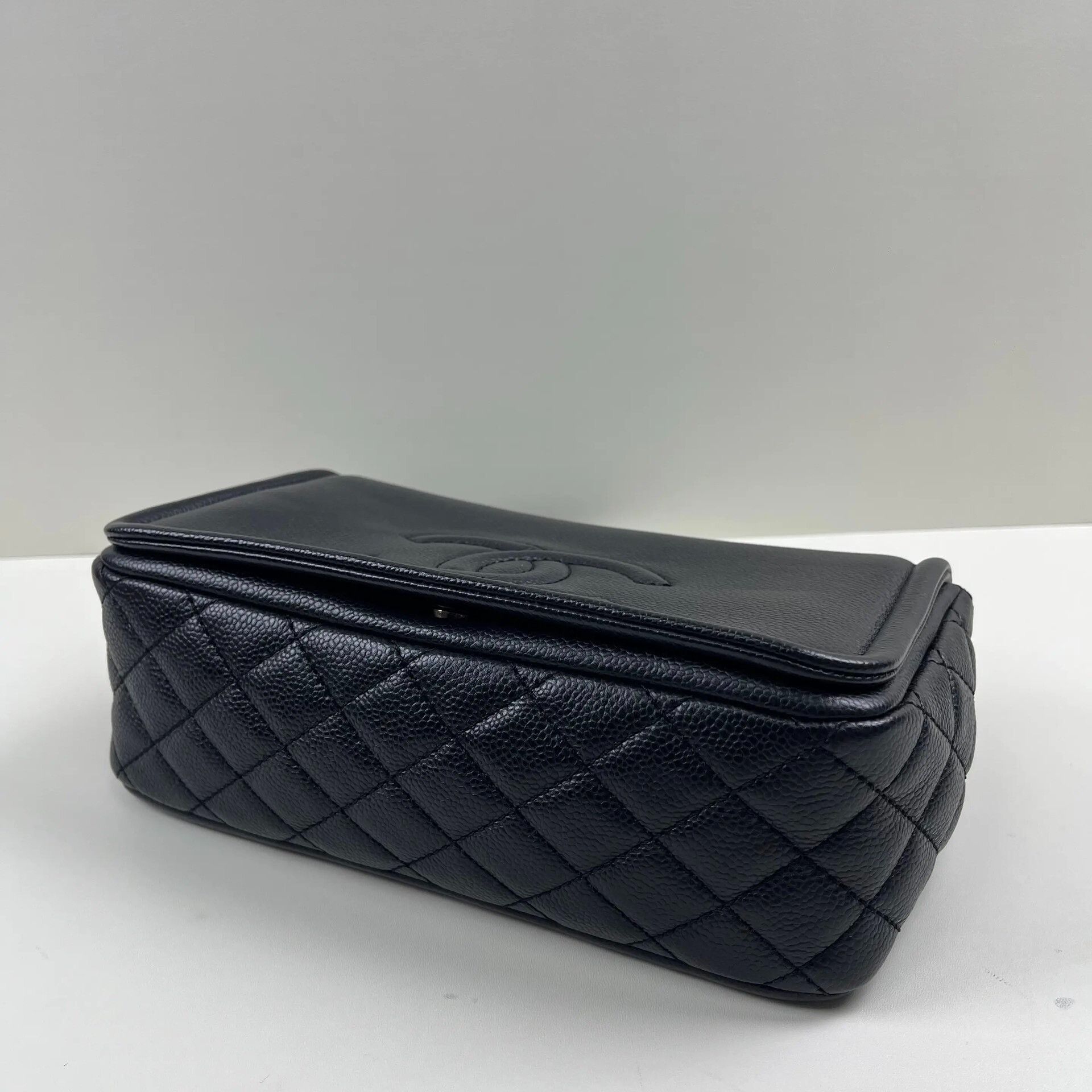 Chanel Pre-loved Bag Very good condition Size ONE SIZE - 6 Thumbnail