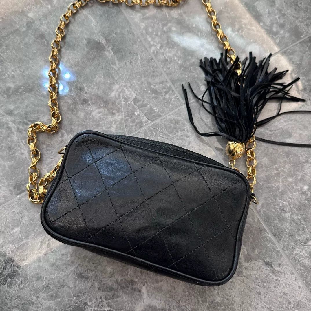 Chanel Pre-loved Bag Very good condition Size ONE SIZE - 2 Thumbnail