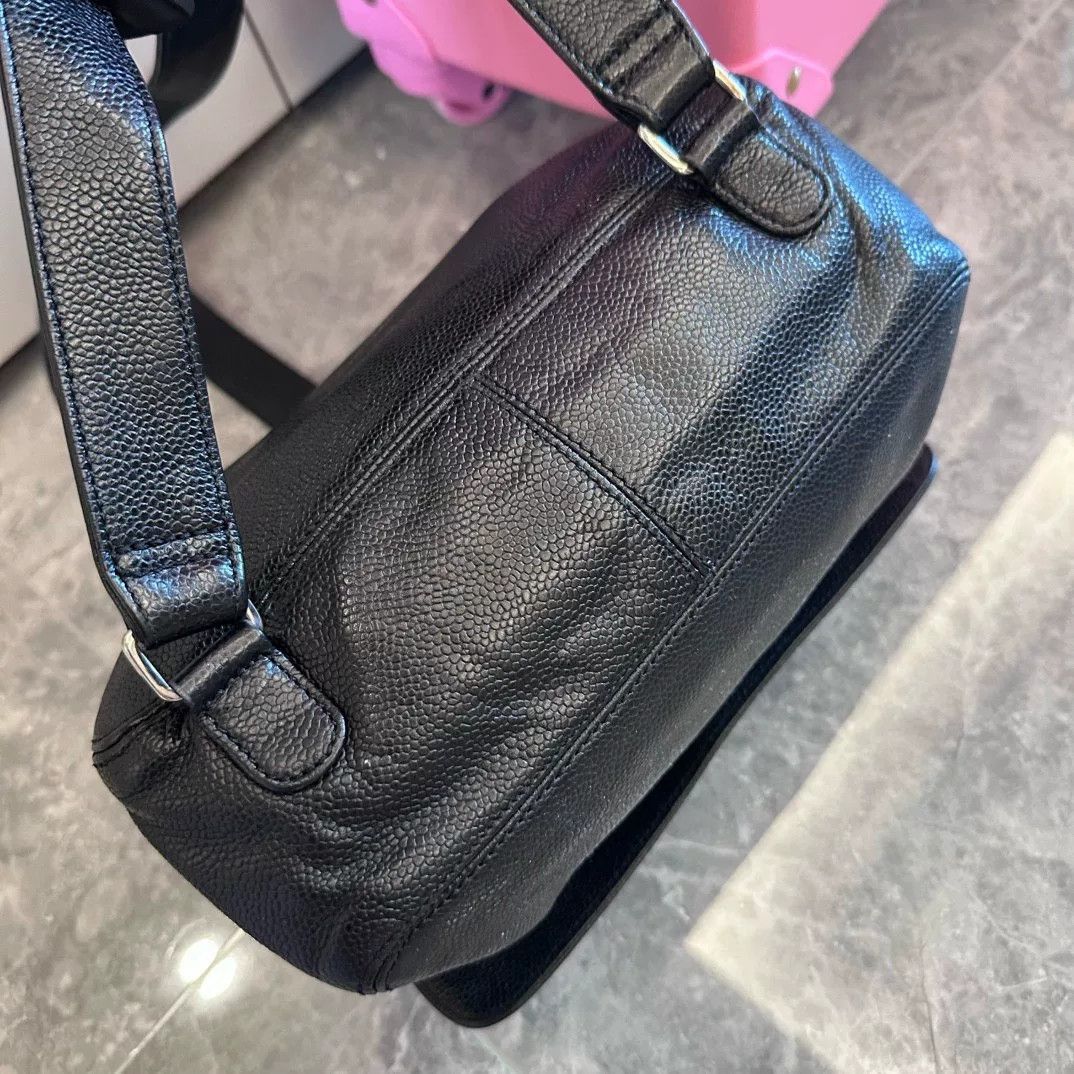Chanel Pre-loved Bag Very good condition Size ONE SIZE - 7 Thumbnail
