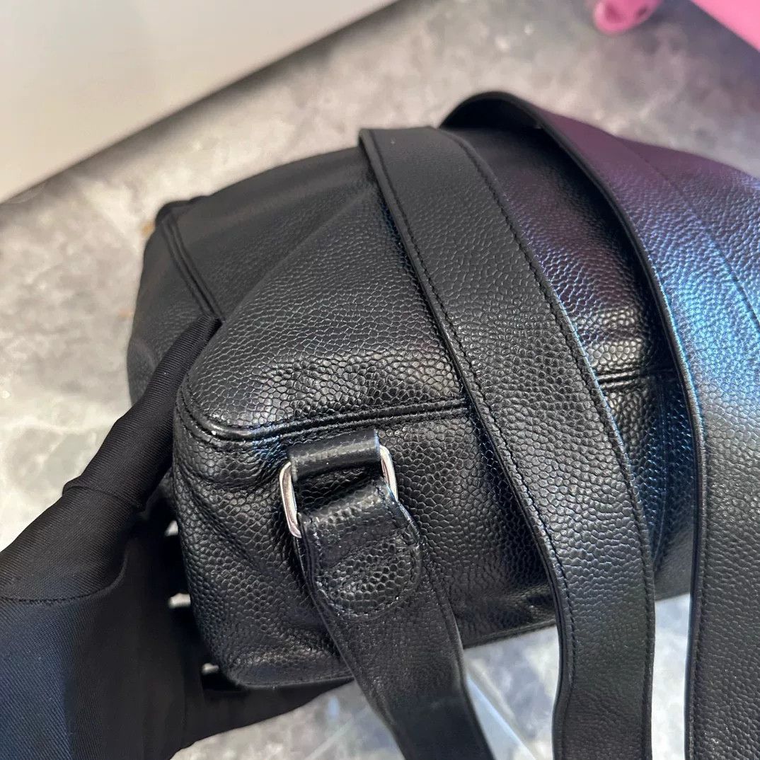 Chanel Pre-loved Bag Very good condition Size ONE SIZE - 5 Thumbnail