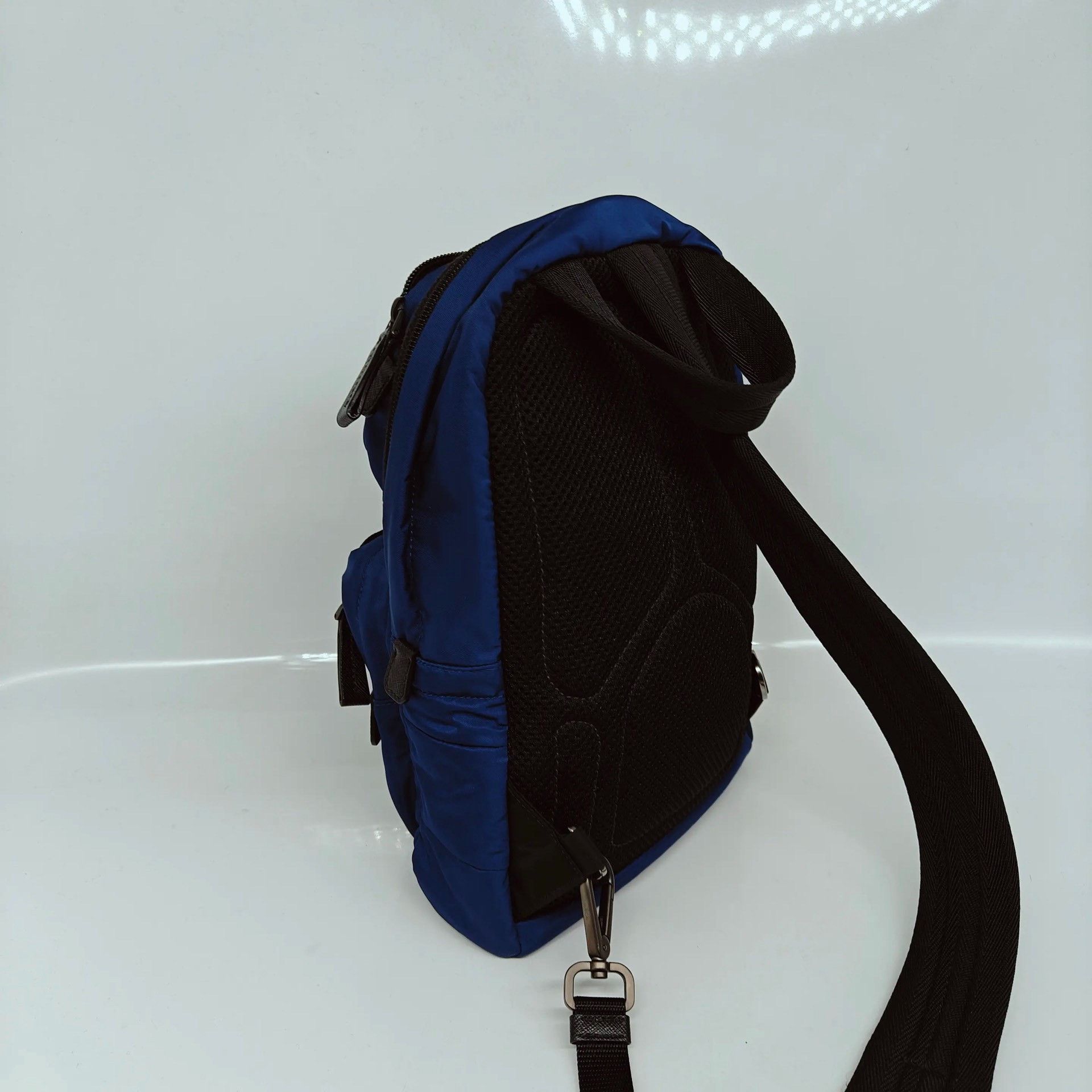 Prada Pre-loved Bag Very good condition Size ONE SIZE - 5 Thumbnail