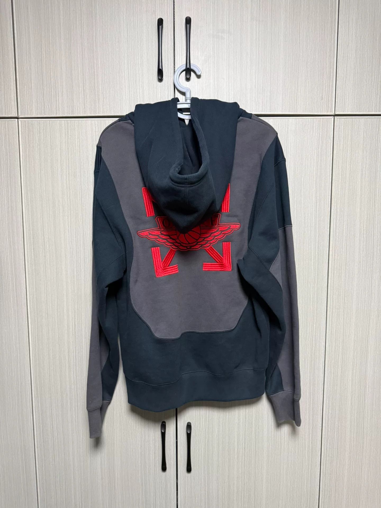 Jordan Brand Jordan Brand Collab White Hoodie s Men Size US S / EU 44-46 / 1 - 2 Thumbnail