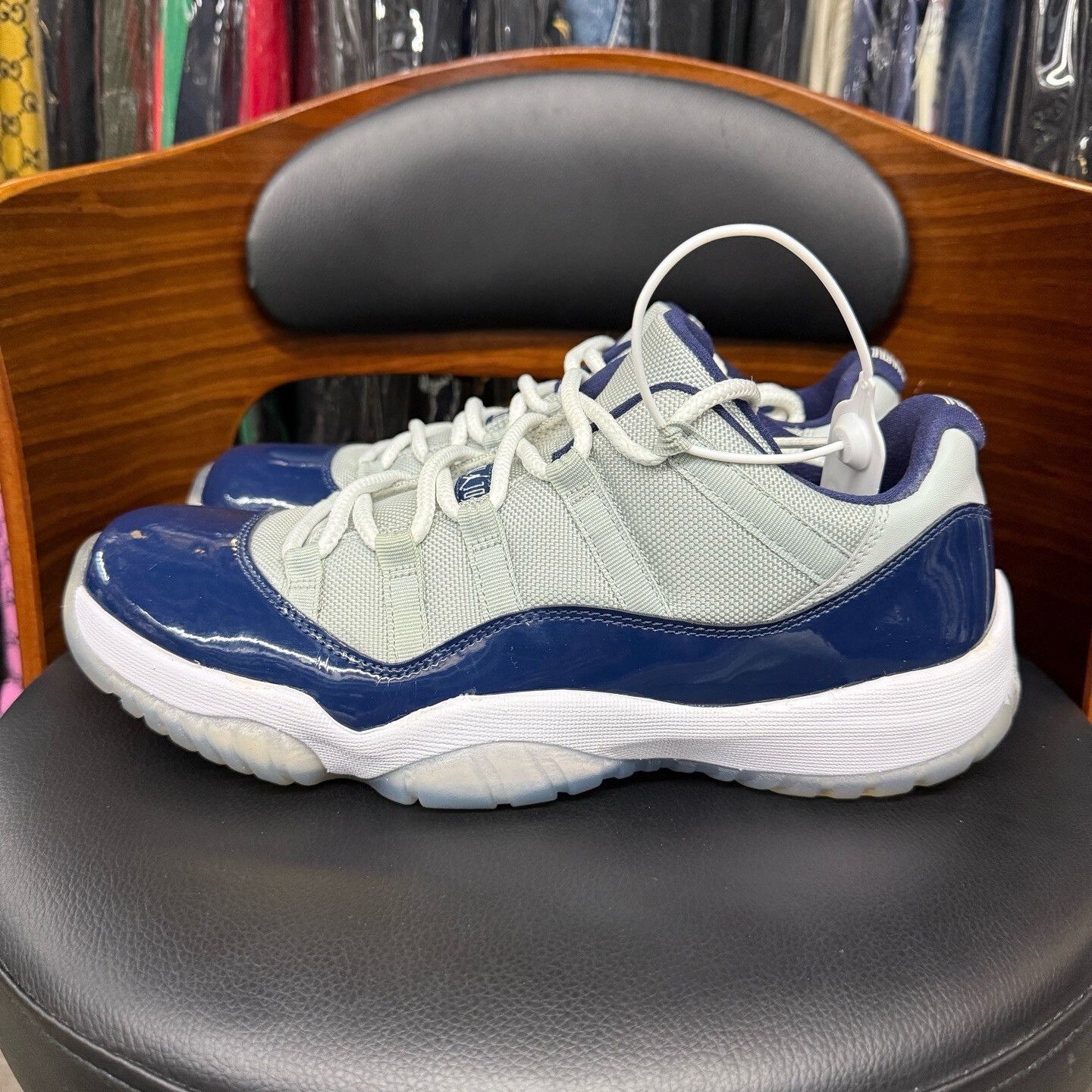 Nike Nike AJ11 Blue Lowtop Sneakers 44.5 Men Size US 11 / EU 44 - 6 Thumbnail