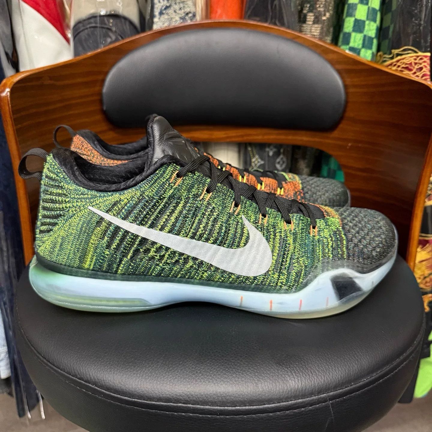 Nike Nike KOBE10 Green Lowtop Sneakers 46 Men Size US 12 / EU 45 - 4 Thumbnail