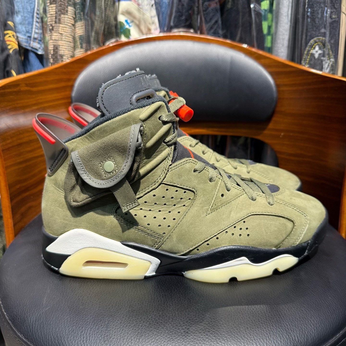 Nike Nike AJ6 Green Lowtop Sneakers 42 Men Size US 9 / EU 42 - 4 Thumbnail