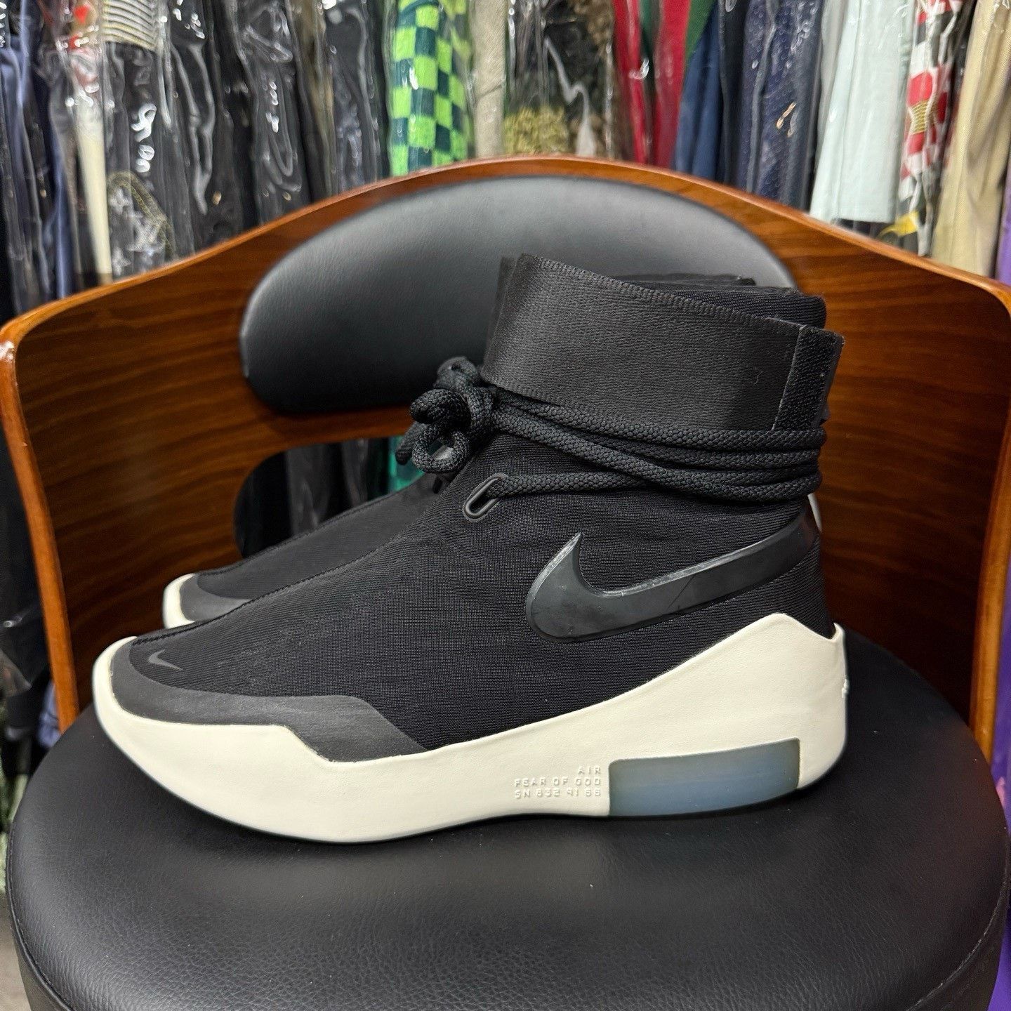 Fear of God Fear of God Retro Black Hitop Sneakers 40 Men Size US 7.5 / EU 40-41 - 6 Thumbnail