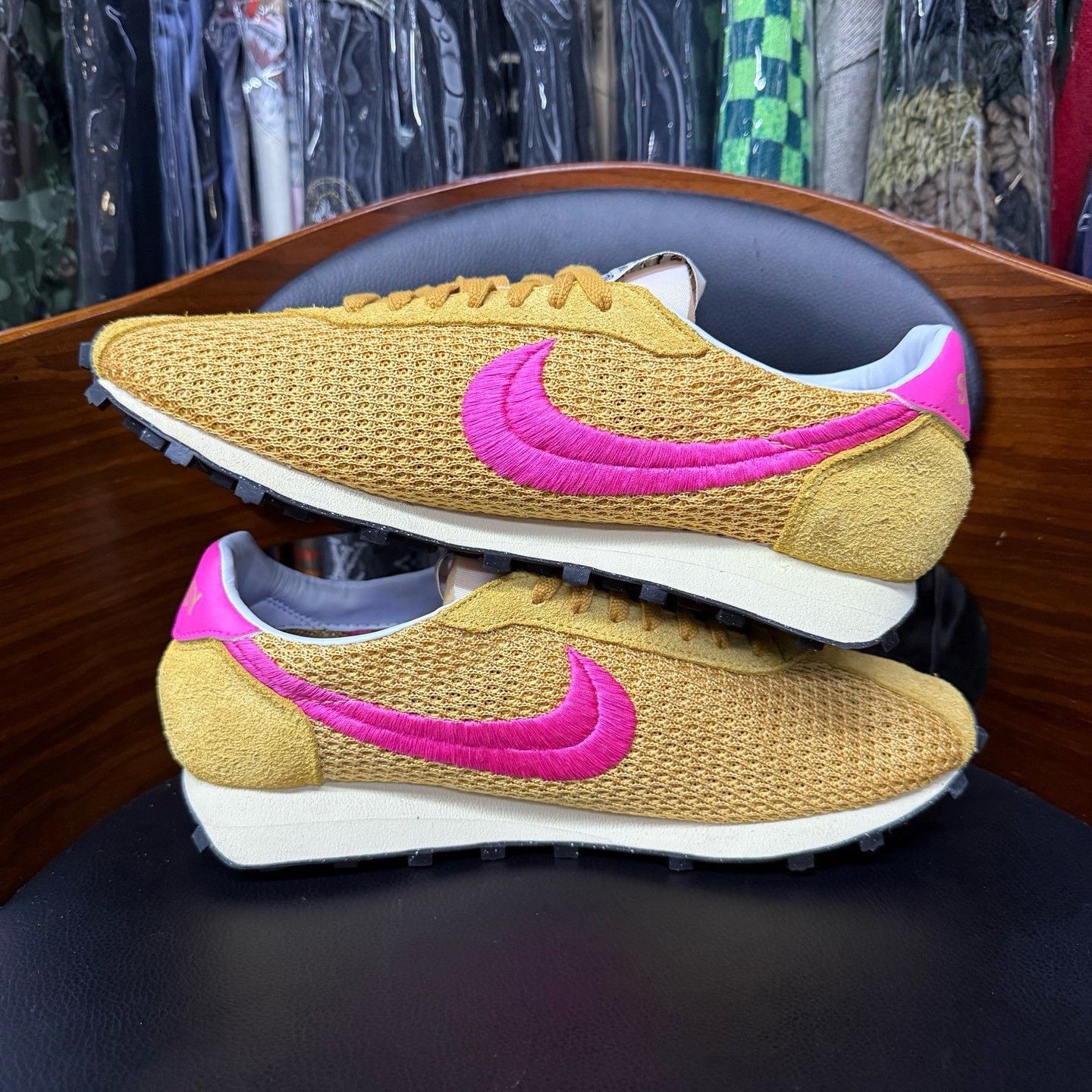 Nike Nike Collab Pink Lowtop Sneakers 42 Men Size US 9 / EU 42 - 7 Thumbnail