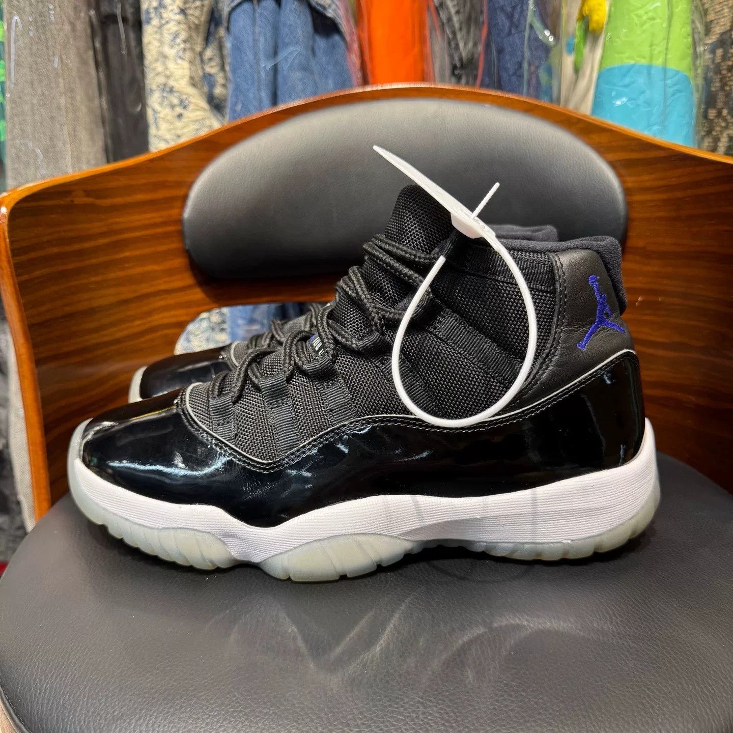 Nike Nike AJ11 Lowtop Sneakers 42 Men Size US 9 / EU 42 - 6 Thumbnail