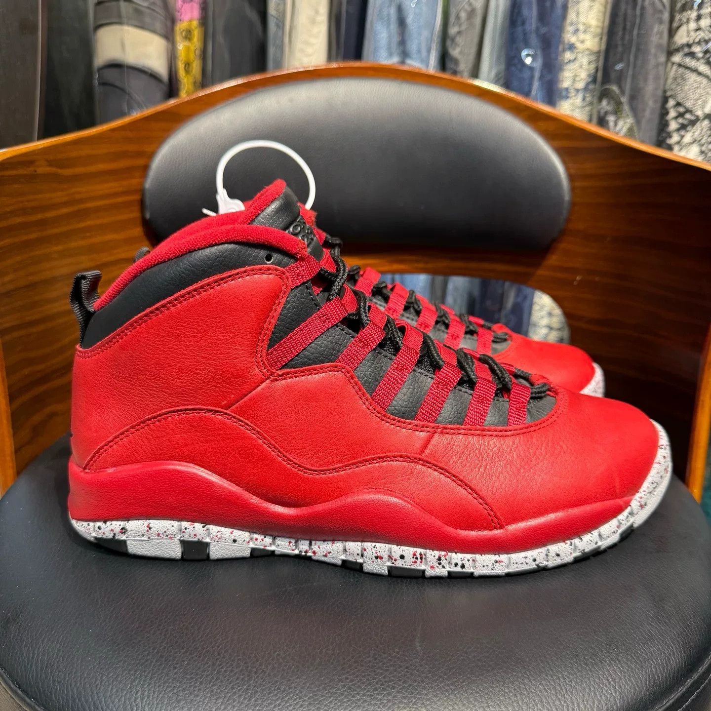 Nike Nike AJ10 Red Lowtop Sneakers 43 Men Size US 10 / EU 43 - 4 Thumbnail