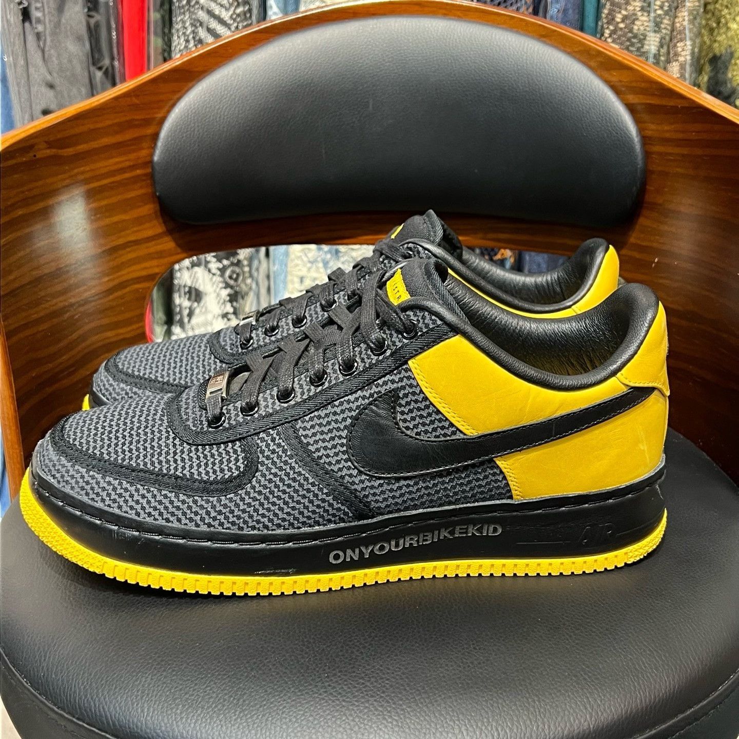 Nike Nike AF1 Collab Yellow Lowtop Sneakers S Men Size US 10 / EU 43 - 5 Thumbnail