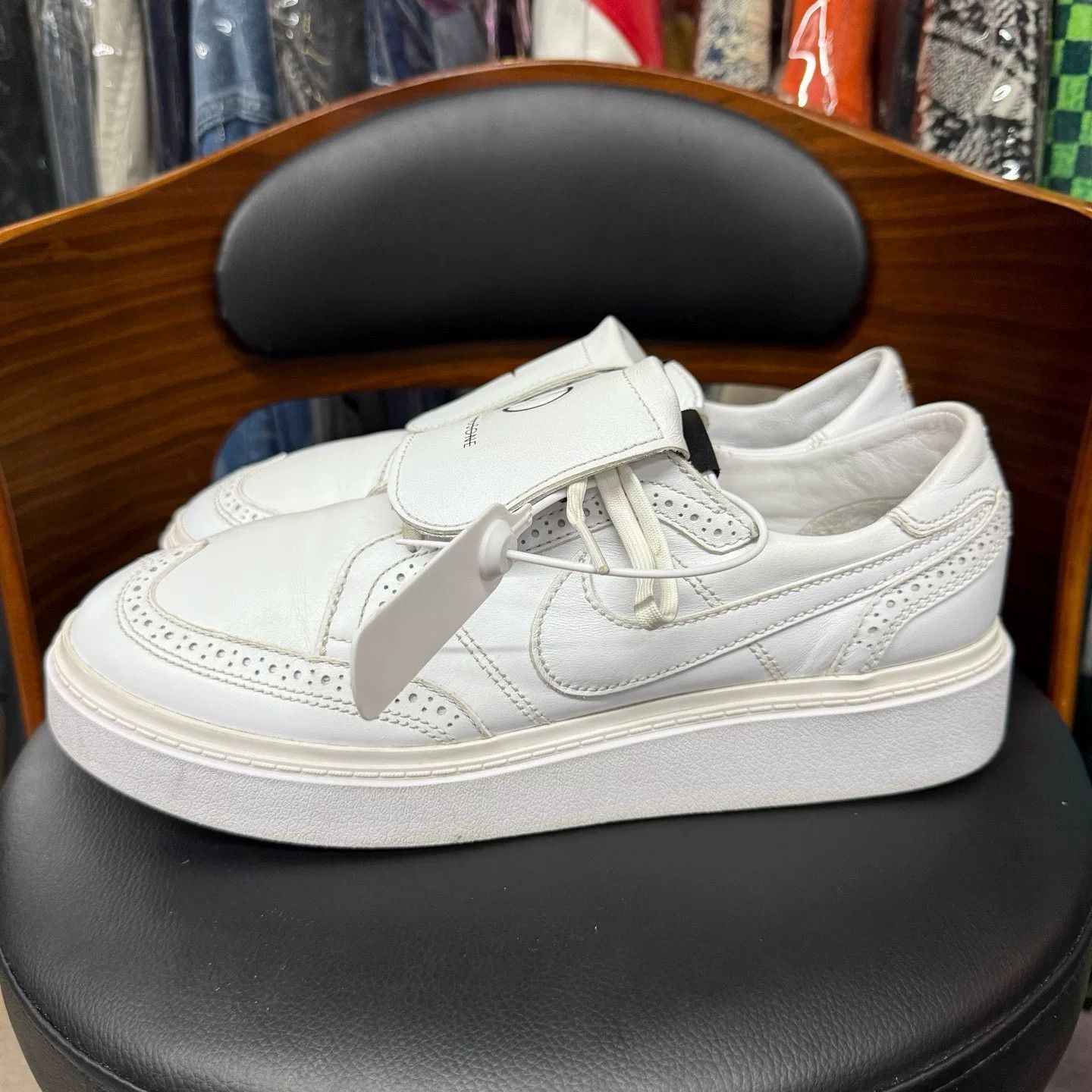 Nike Nike White Lowtop Sneakers 46 Men Size US 12 / EU 45 - 6 Thumbnail