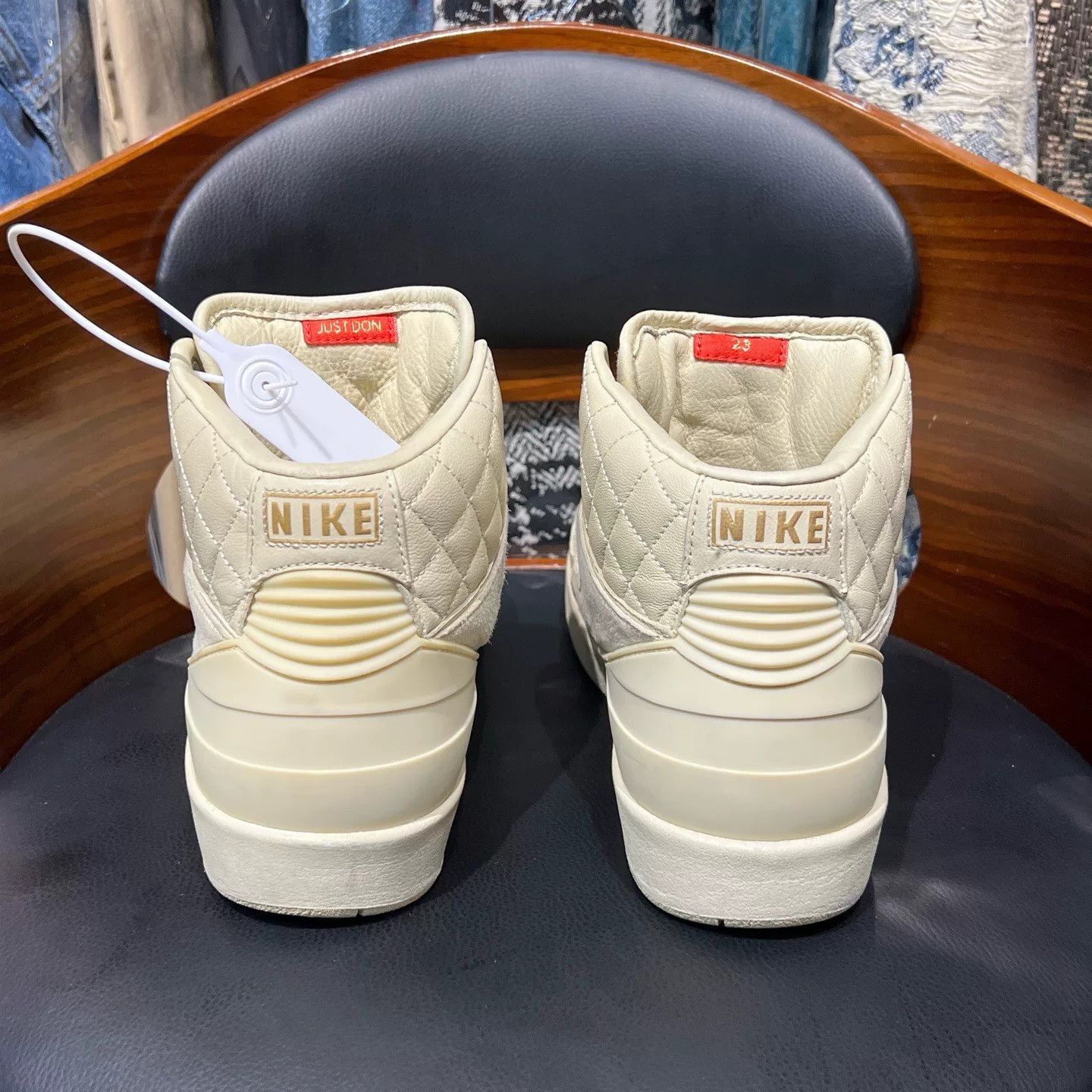 Nike Nike AJ2 Beige Lowtop Sneakers 42 Men Size US 9 / EU 42 - 3 Thumbnail