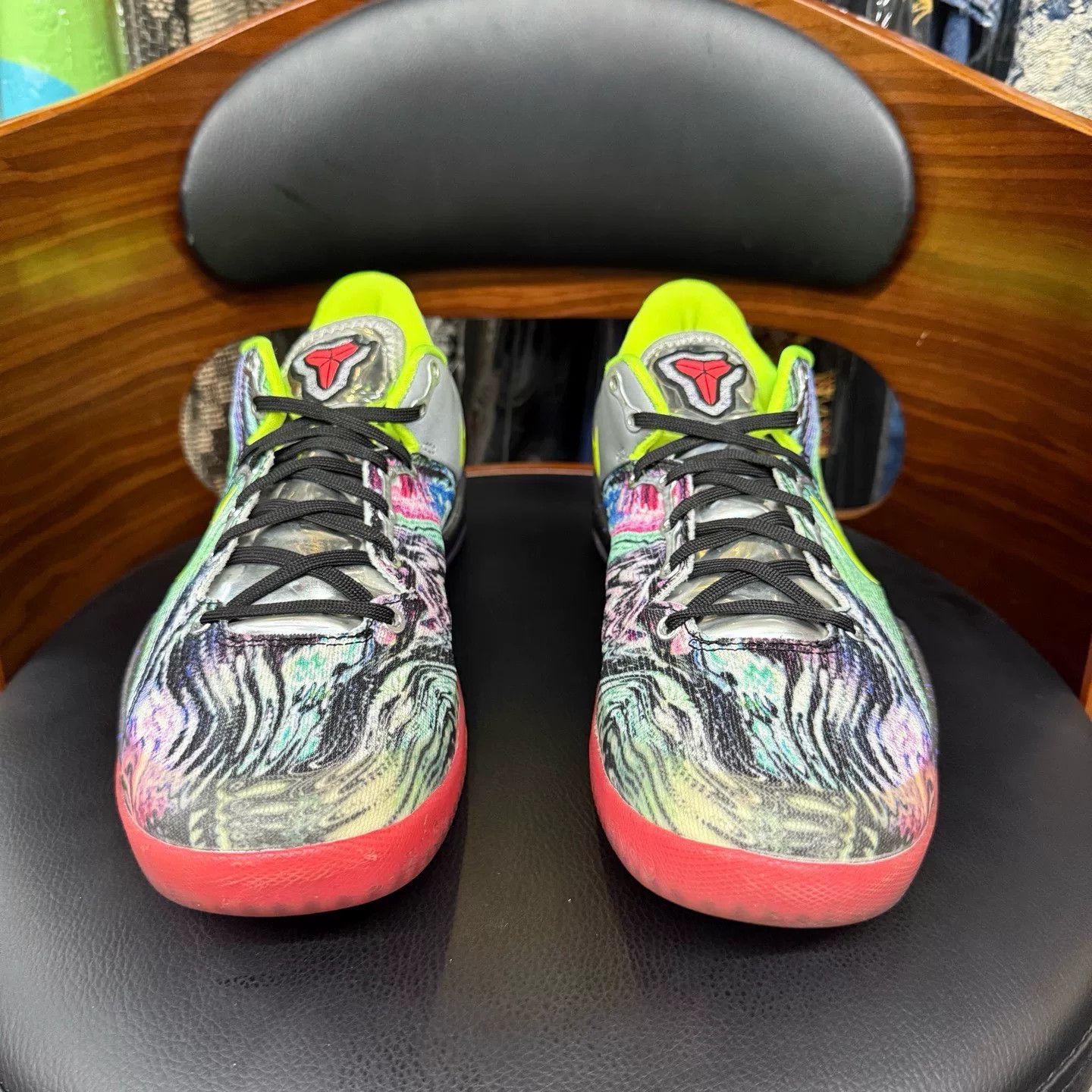 Nike Nike KOBE8 Lowtop Sneakers 42 Men Size US 9 / EU 42 - 2 Thumbnail