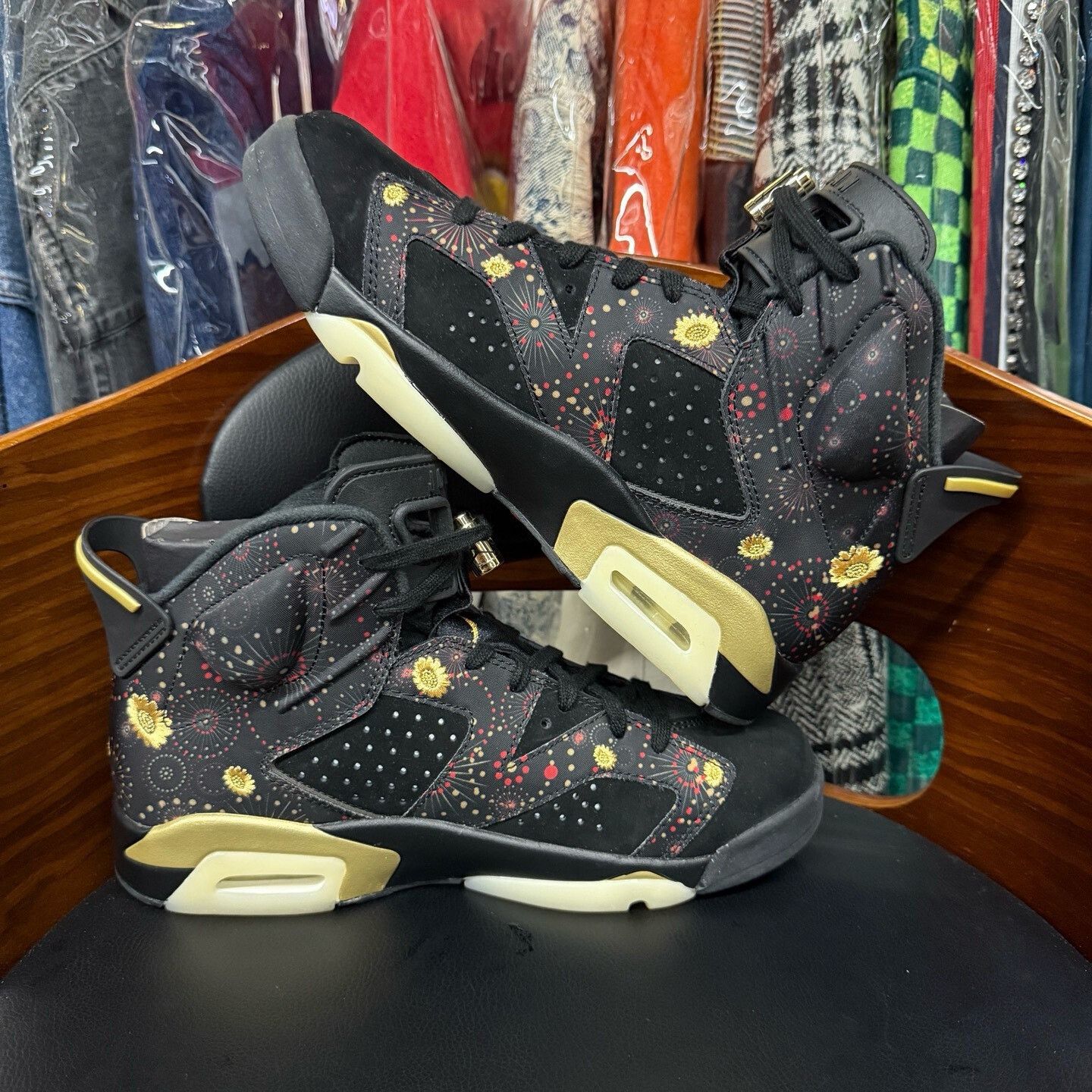 Nike Nike AJ6 Lowtop Sneakers 41 Men Size US 8.5 / EU 41-42 - 7 Thumbnail