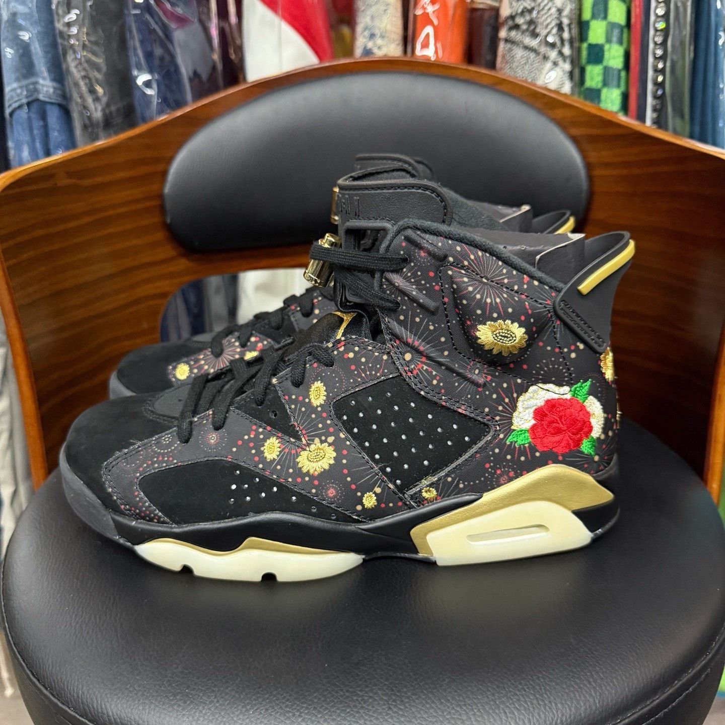Nike Nike AJ6 Lowtop Sneakers 41 Men Size US 8.5 / EU 41-42 - 6 Thumbnail