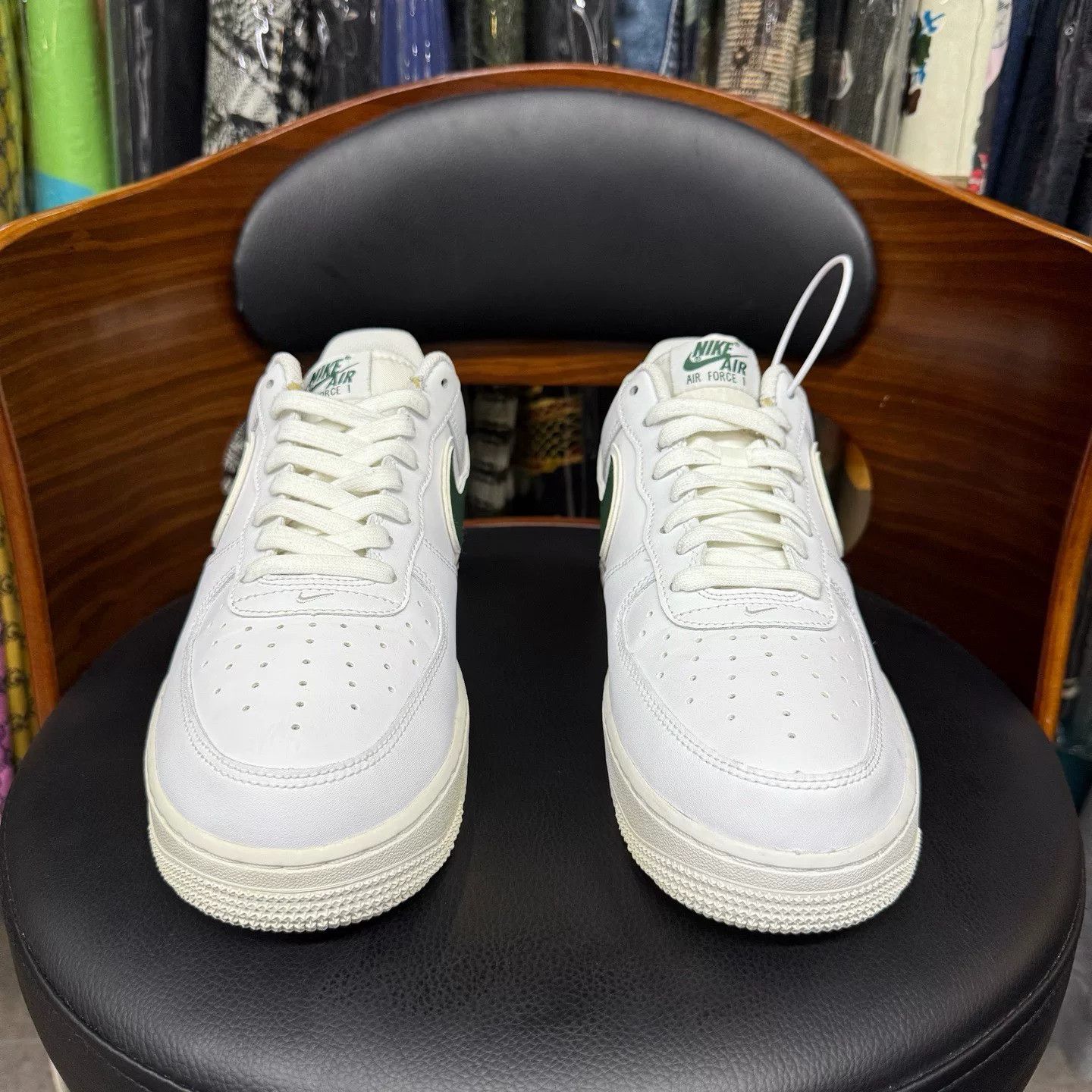 Nike Nike AF1 Green Lowtop Sneakers 42 Men Size US 9 / EU 42 - 2 Thumbnail