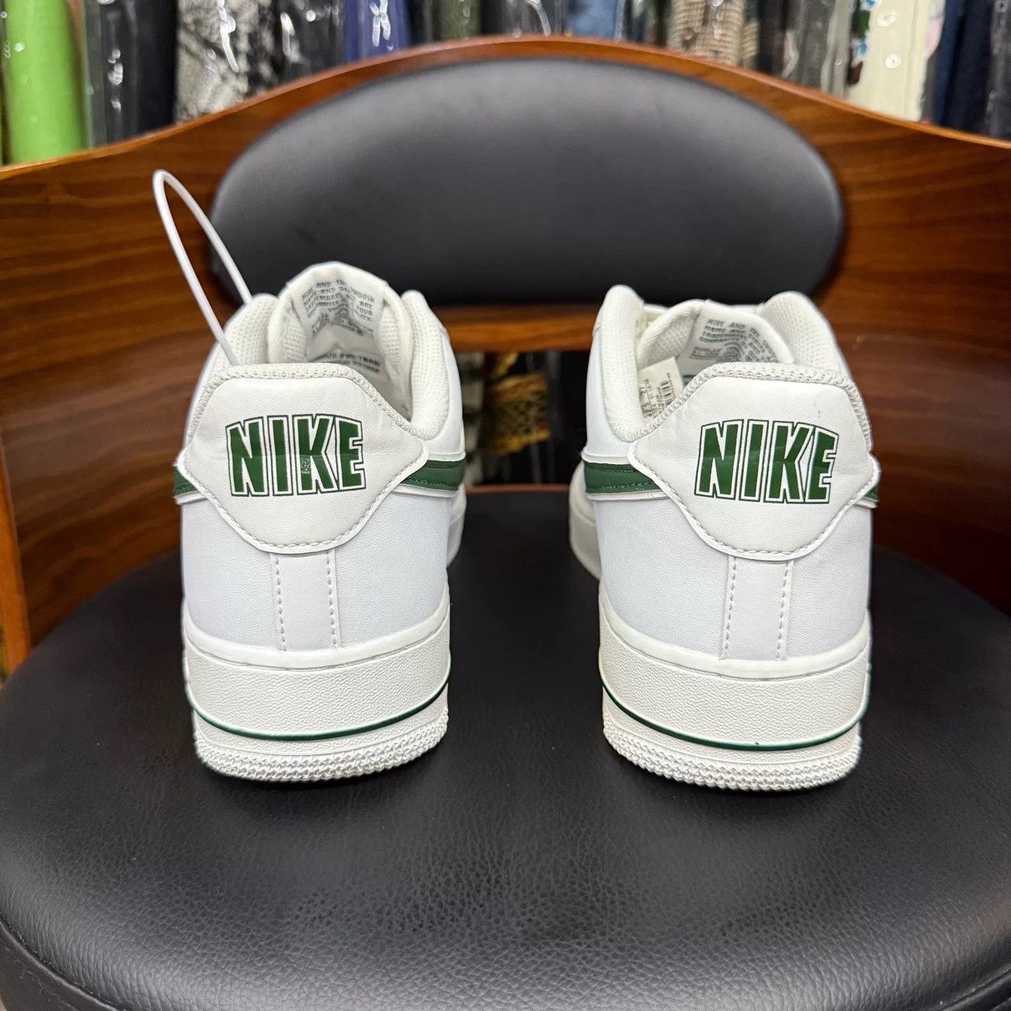 Nike Nike AF1 Green Lowtop Sneakers 42 Men Size US 9 / EU 42 - 3 Thumbnail