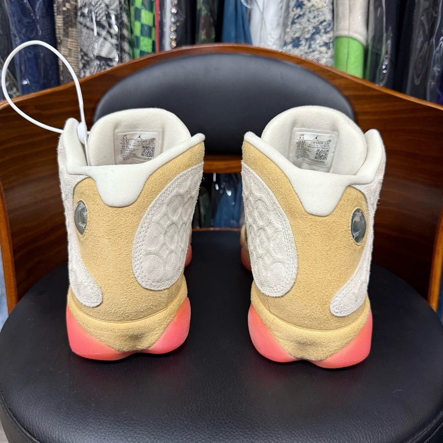 Nike Nike AJ13 Lowtop Sneakers 43 Men Size US 10 / EU 43 - 3 Thumbnail