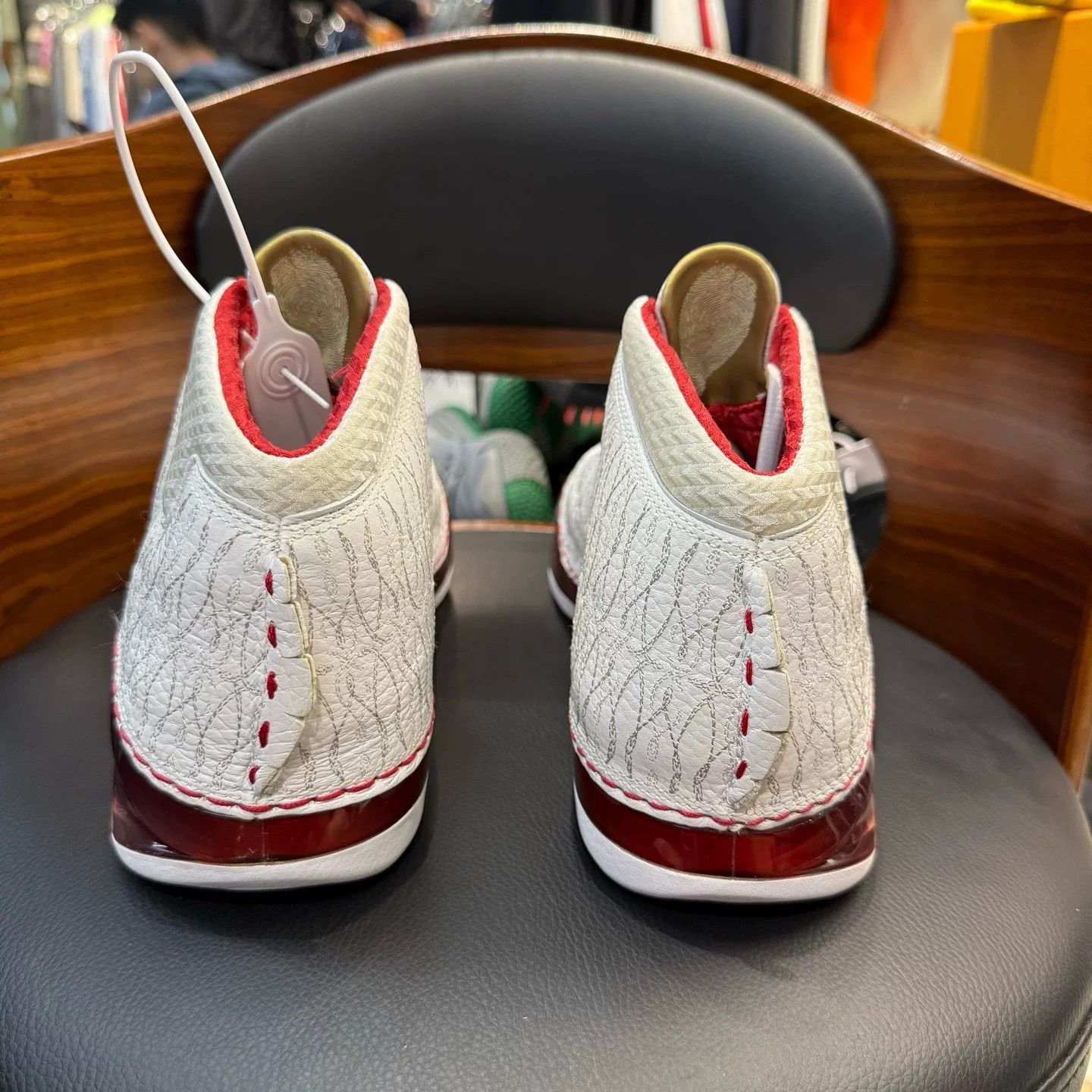 Nike Nike AJ23 Red Lowtop Sneakers 23 Men Size US 10 / EU 43 - 3 Thumbnail