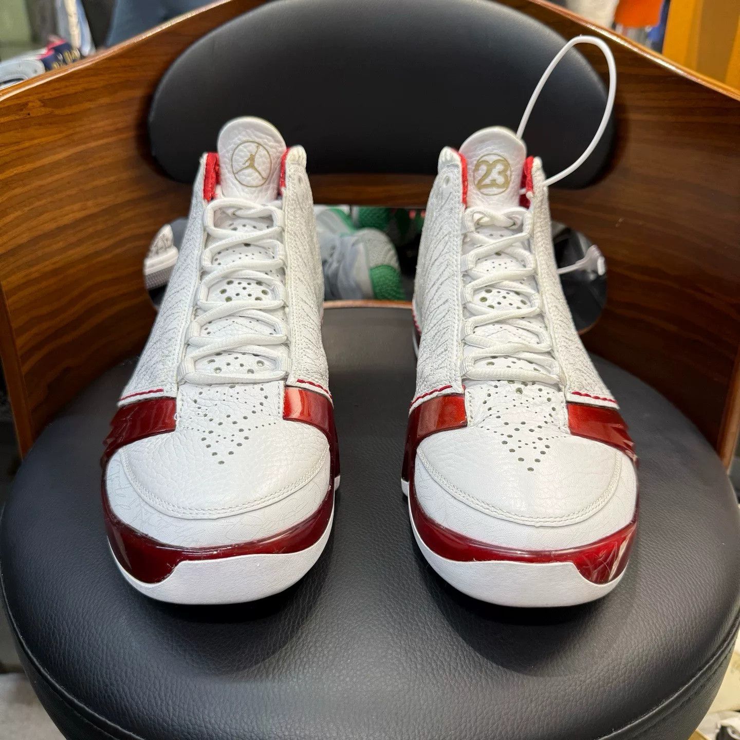 Nike Nike AJ23 Red Lowtop Sneakers 23 Men Size US 10 / EU 43 - 2 Thumbnail