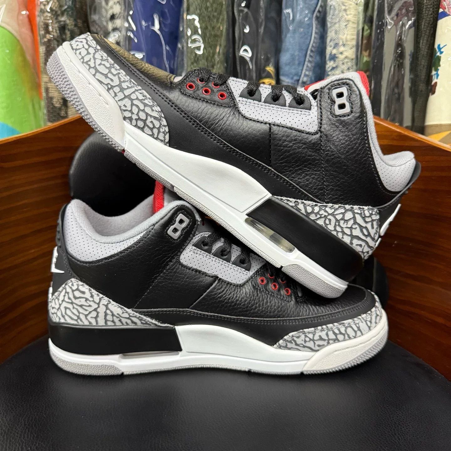 Nike Nike AJ3 Black Lowtop Sneakers 42 Men Size US 9 / EU 42 - 7 Thumbnail