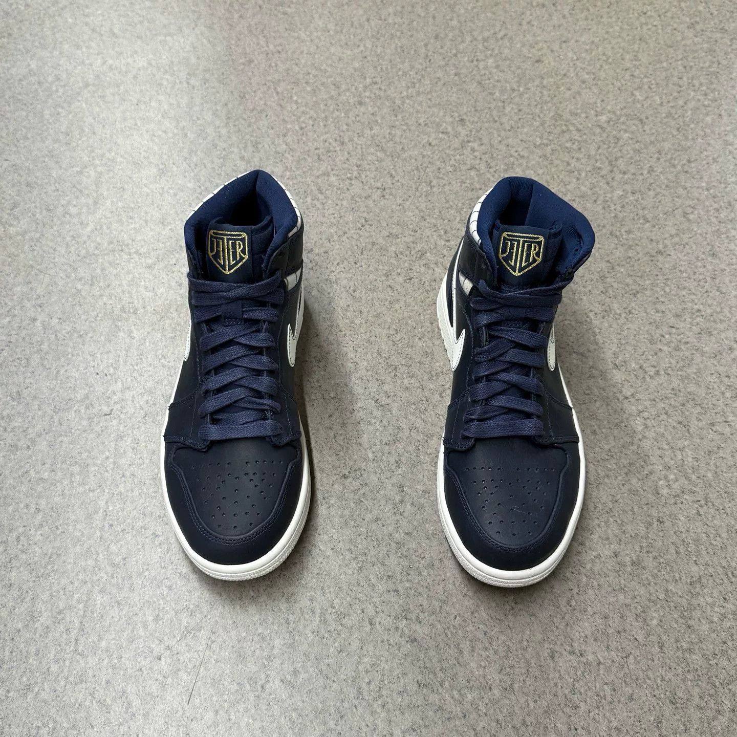 Nike Nike AJ1 Lowtop Sneakers 43 Men Size US 10 / EU 43 - 5 Thumbnail