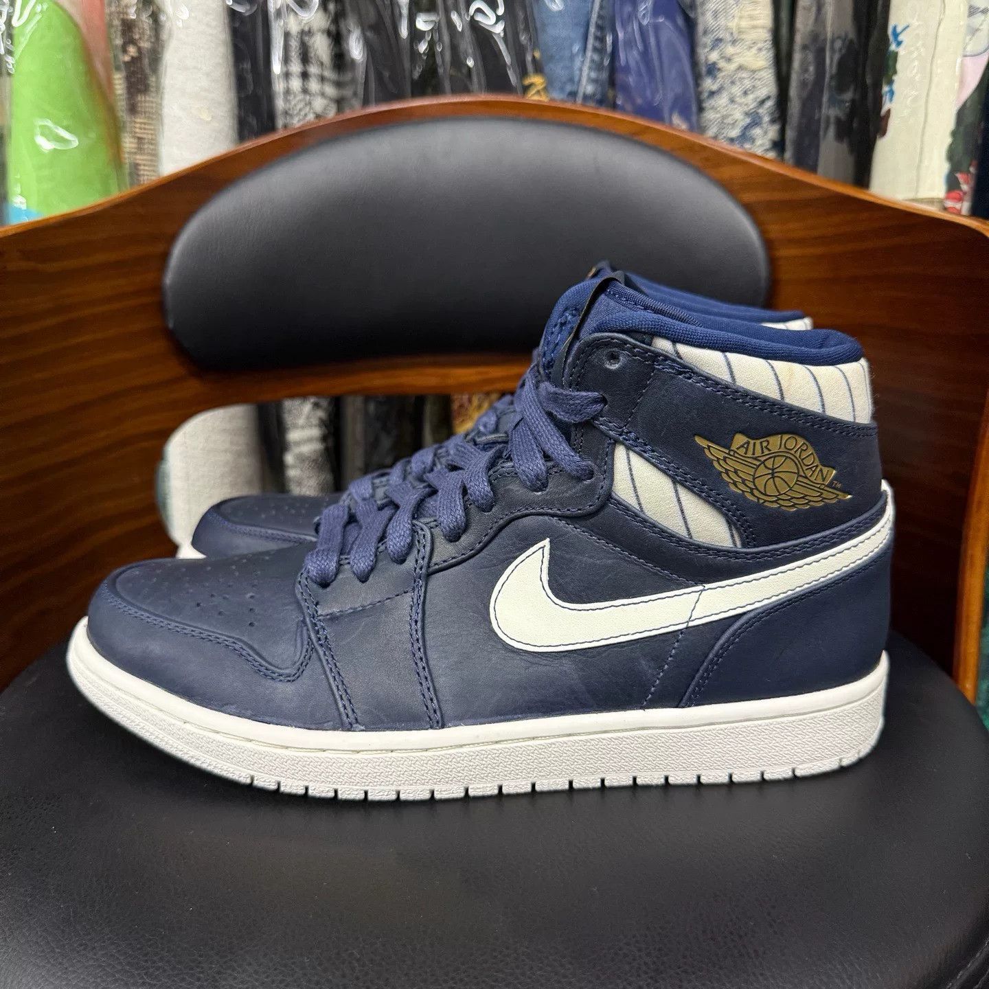 Nike Nike AJ1 Lowtop Sneakers 43 Men Size US 10 / EU 43 - 6 Thumbnail