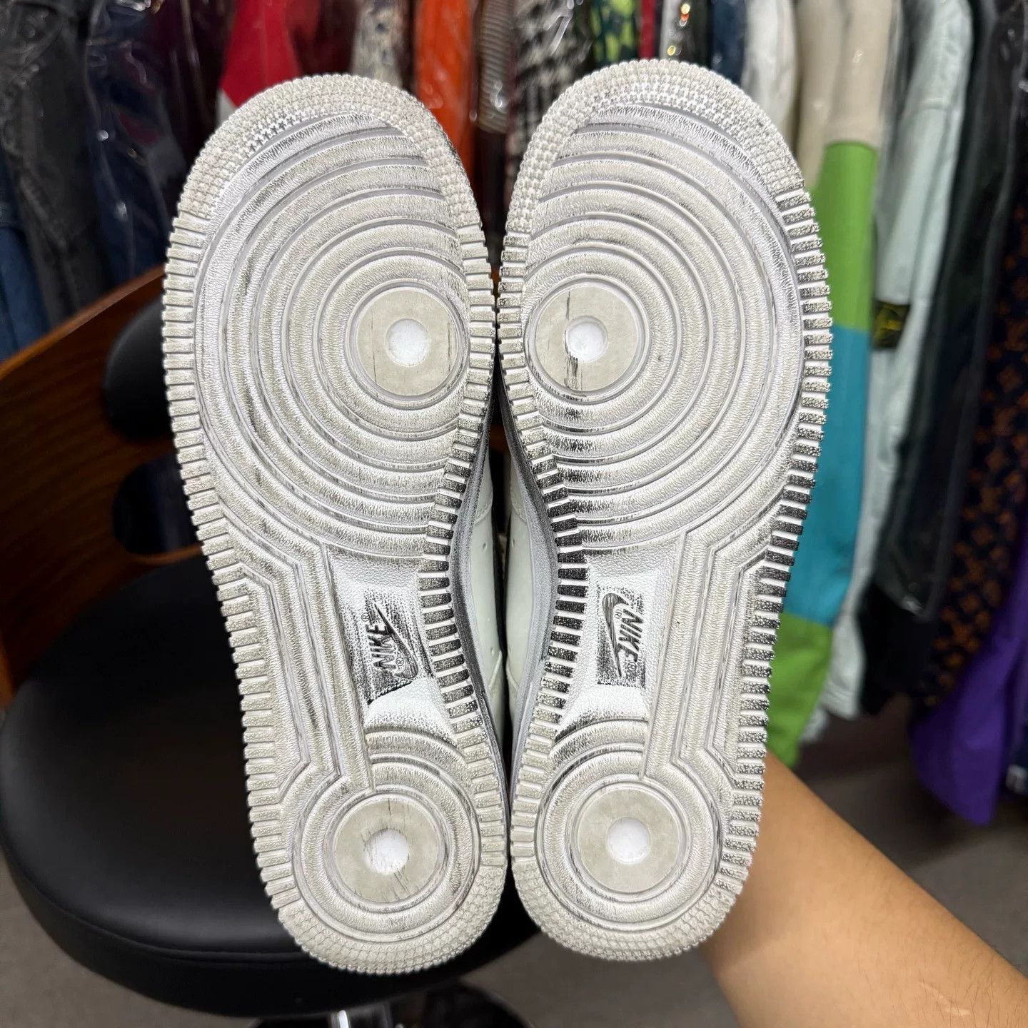 Nike Nike AF1 White Lowtop Sneakers 40 Men Size US 7.5 / EU 40-41 - 8 Thumbnail