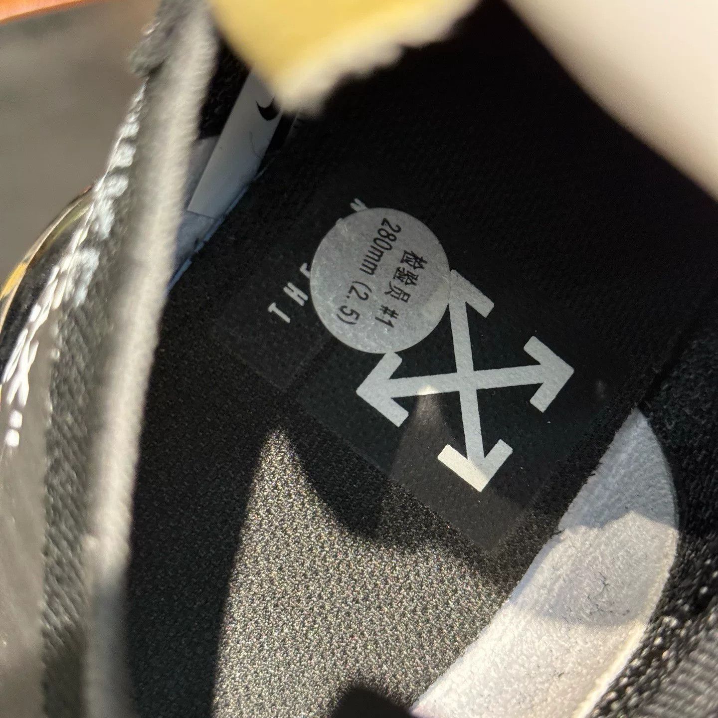Off-White Off-White Black Lowtop Sneakers 44 Men Size US 10.5 / EU 43-44 - 5 Thumbnail